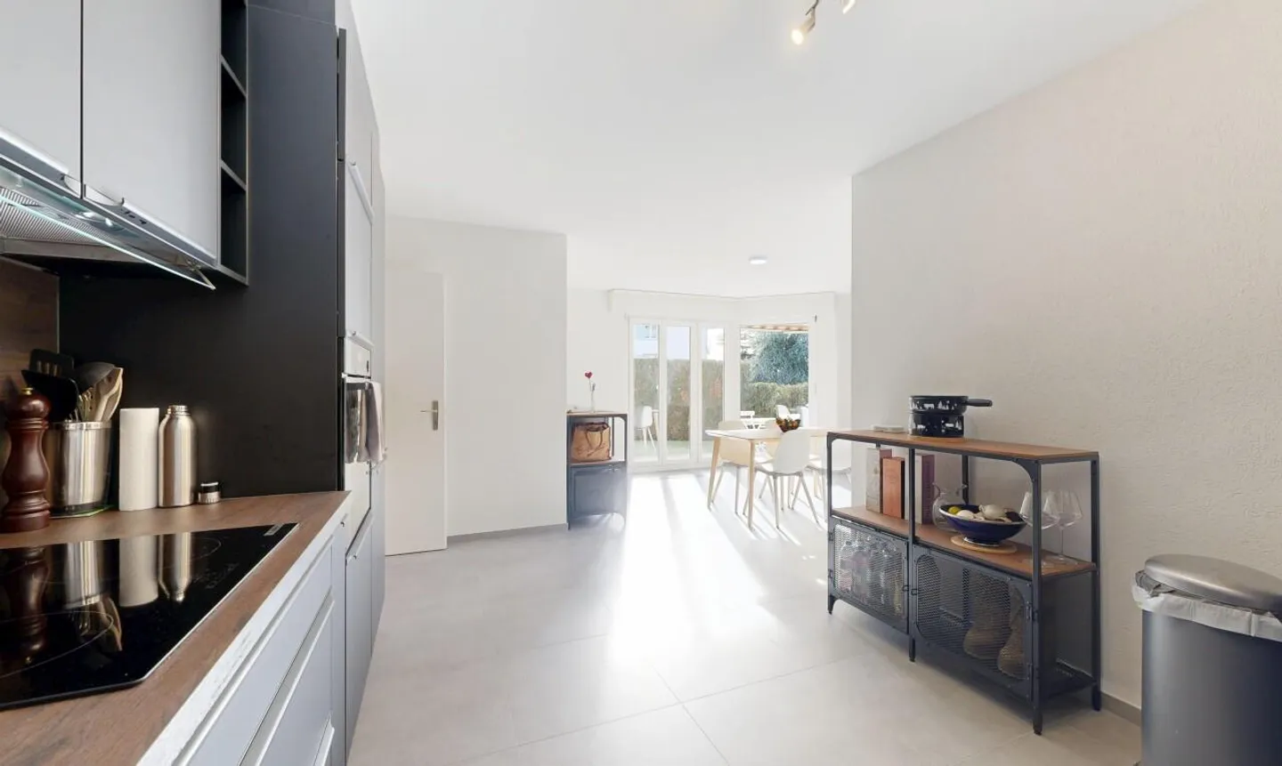 Bel appartement de 3,5pces en rez de jardin au calme absolu à Cheseaux - Photo 9 of 11