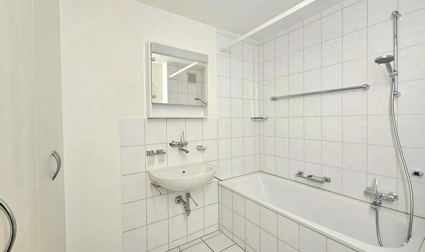 2 ½ Room Apartment, 6005 Lucerne - Photo 5 of 7