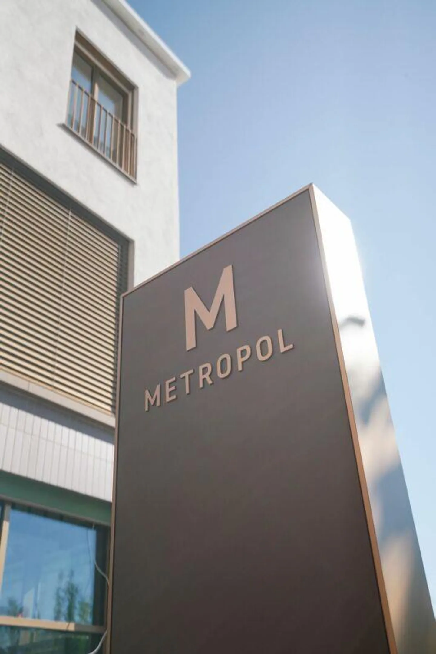 Bureau et Espaces Commerciaux Metropol Wetzikon - Photo 4 sur 7