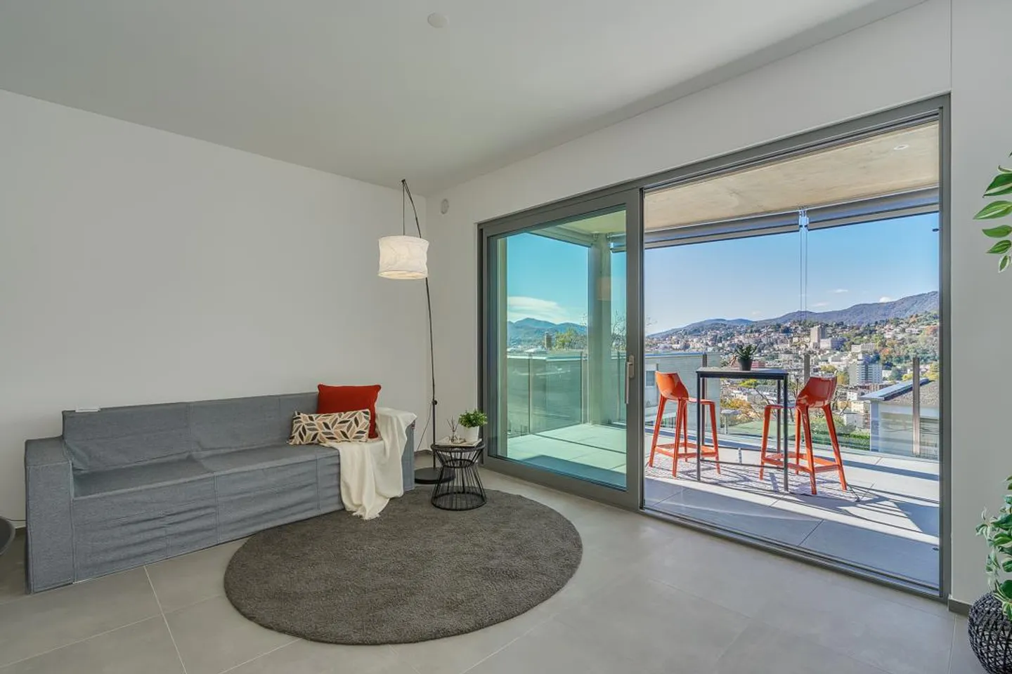 Modernes Penthouse mit Terrasse - Foto 4 von 10