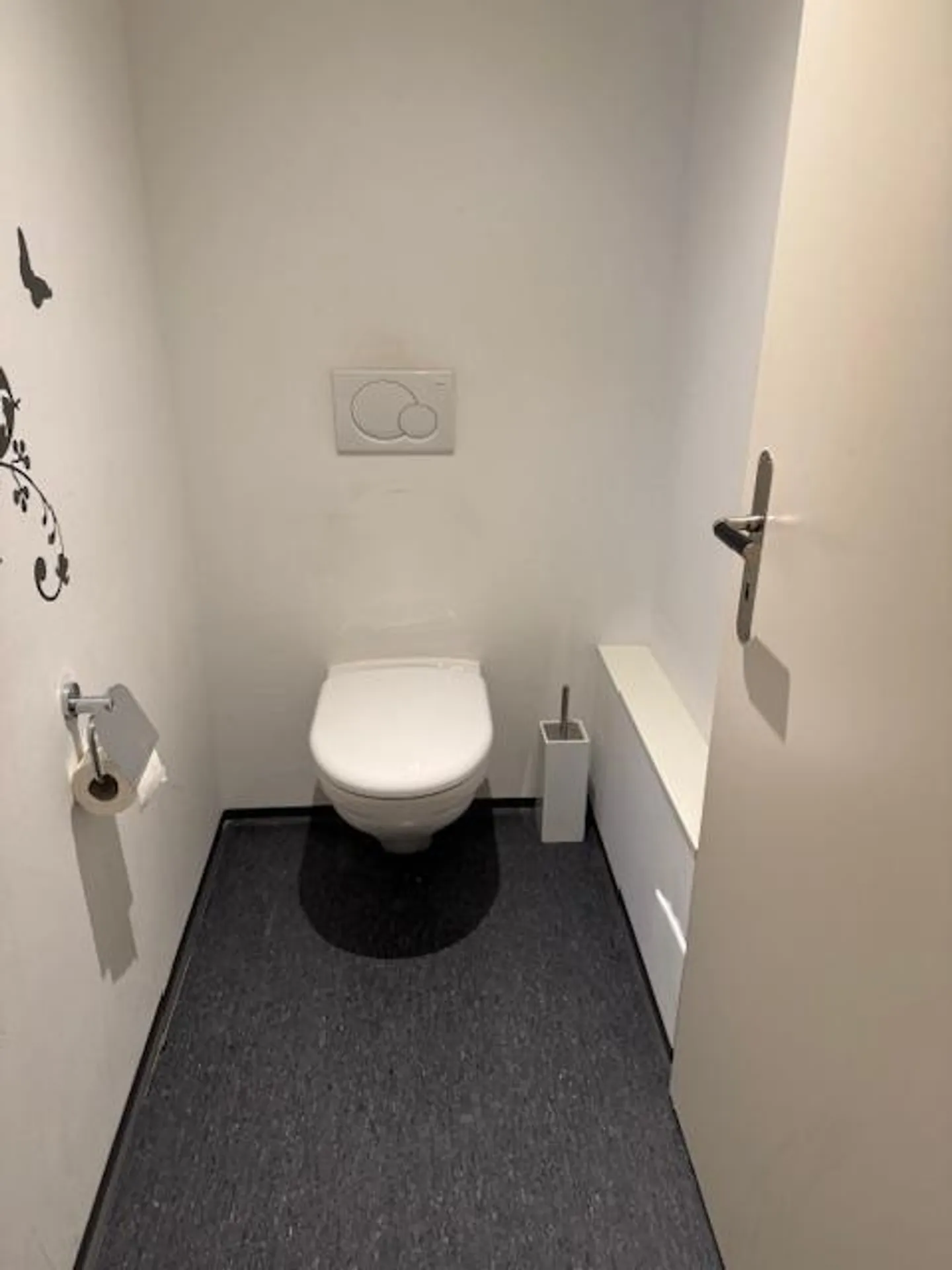 Charmante Dachwohnung mit Terrasse - Foto 16 von 19