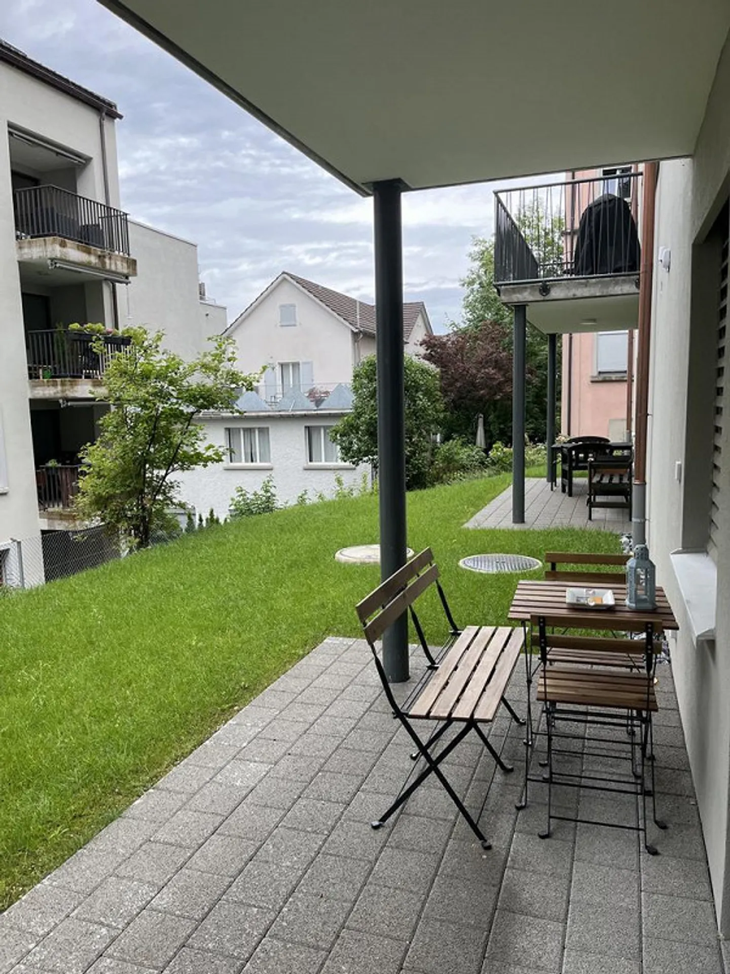 Modern home with style, recently renovated apartment in a central location - Photo 10 of 10