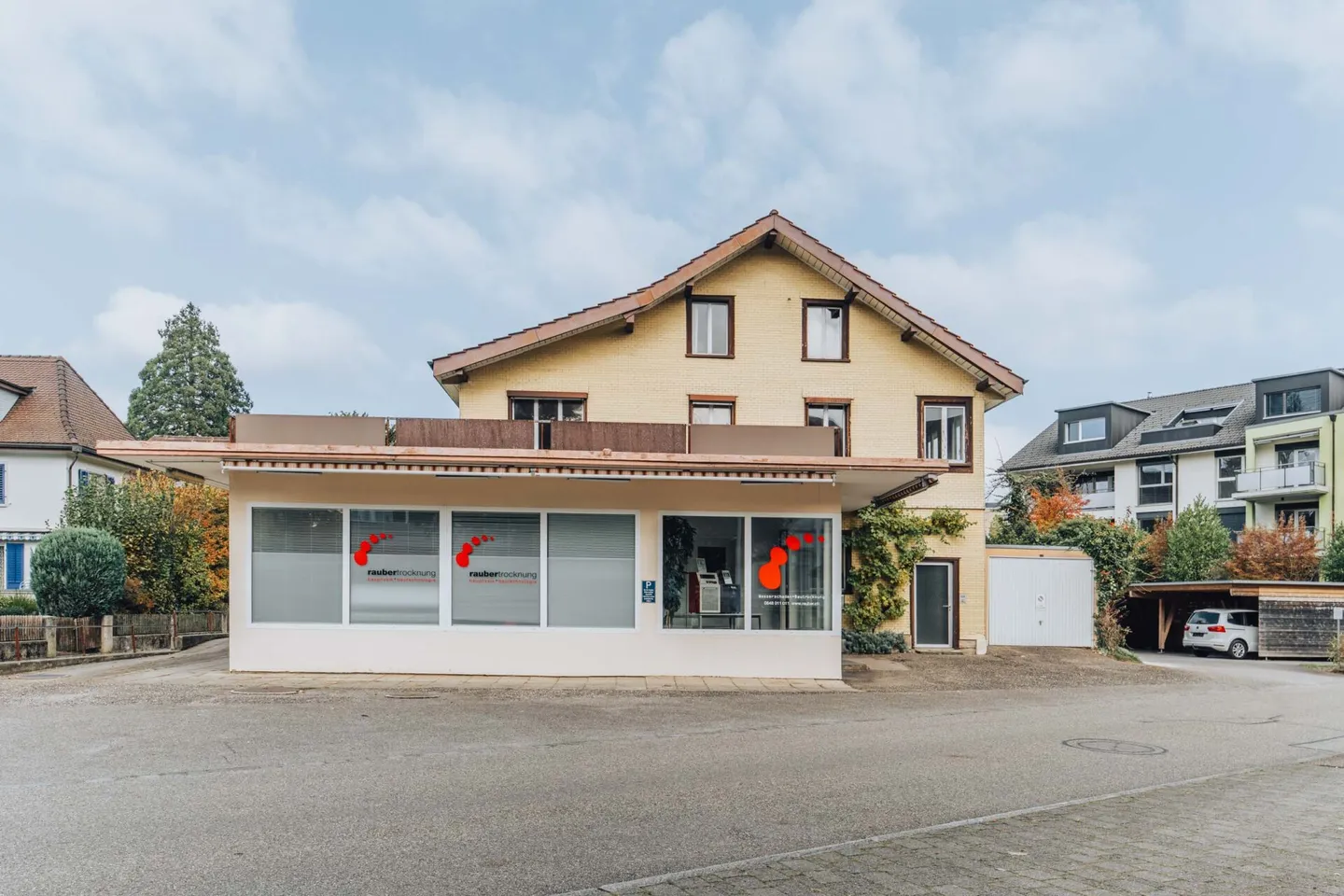 Edificio residenziale e commerciale nel centro di Langenthal - Foto 2 di 20