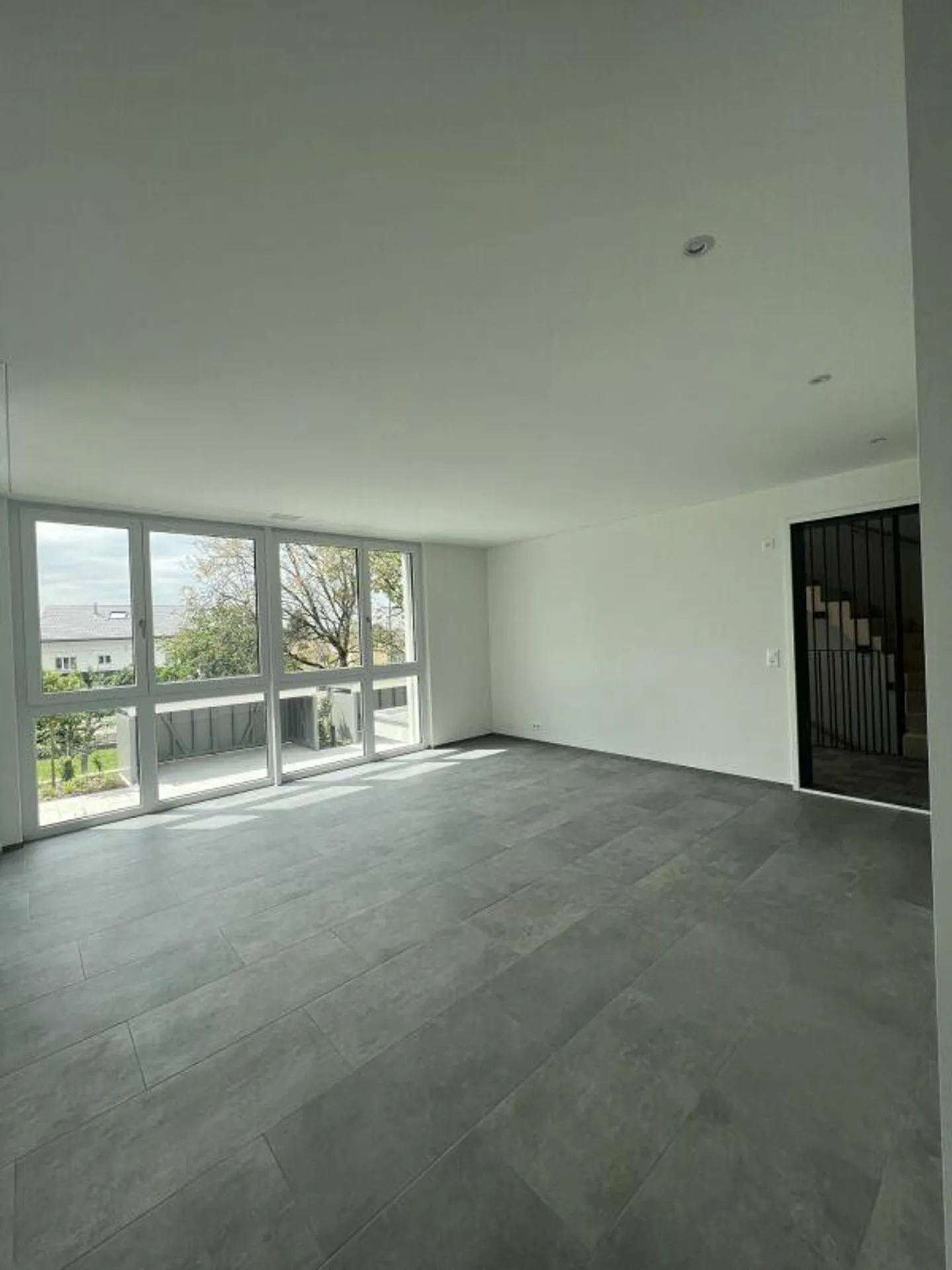Attrayant - Vie moderne - Appartement de 3.5 pièces - Photo 2 sur 12