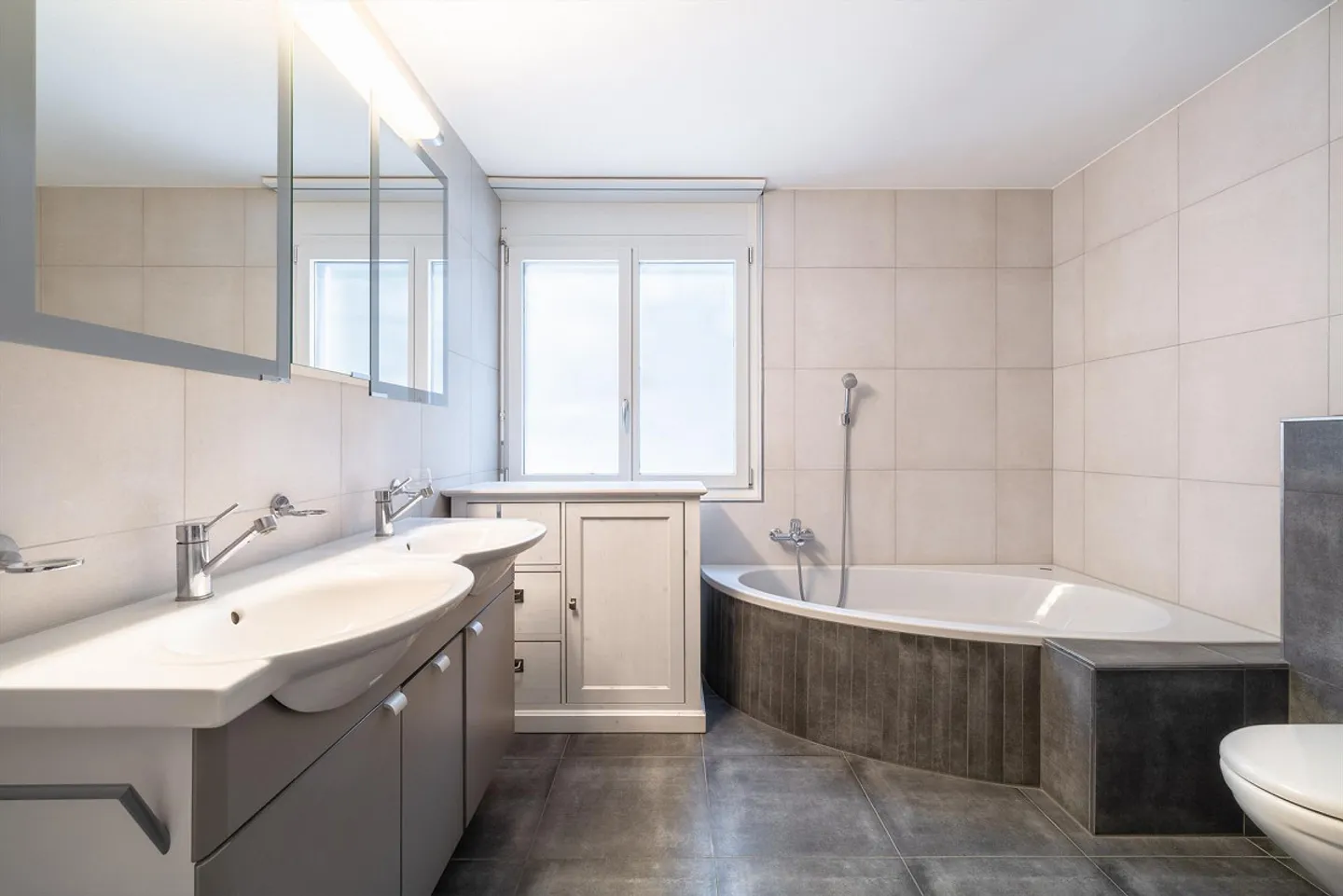 Grosszügige Wohnung mit Seeblick - Foto 6 von 10