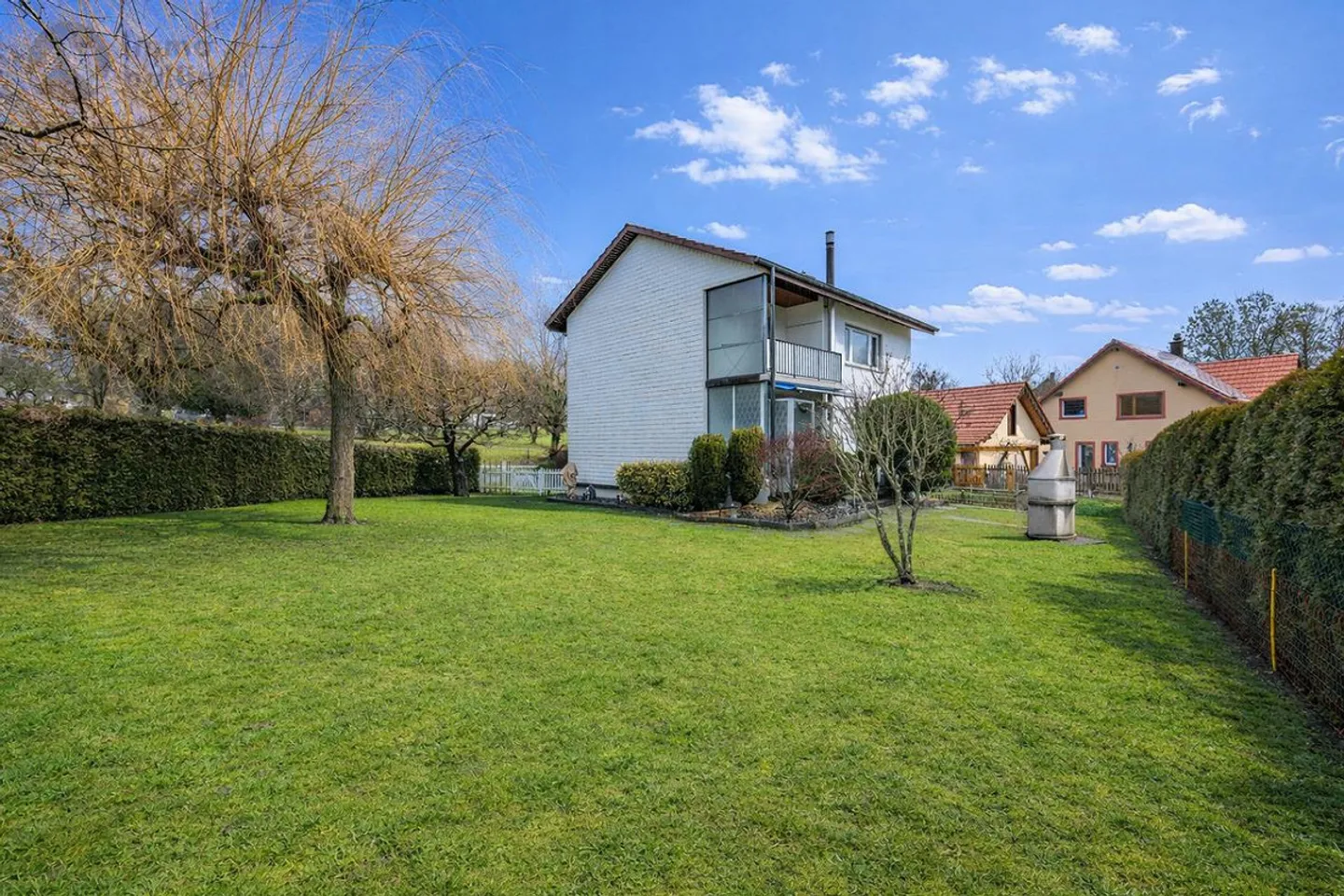 Charming Single-Family Home with Far-Reaching Views in Idyllic Location - Photo 15 of 16