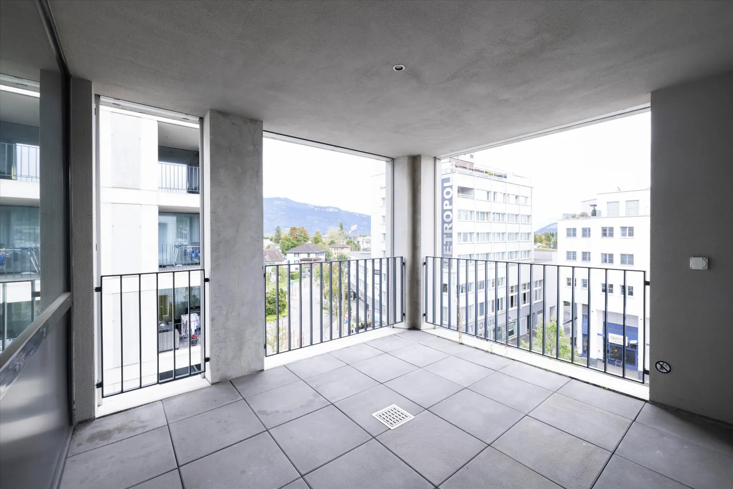 Rare belle maisonette de 4,5 pièces avec vue de rêve ! - Photo 11 sur 11