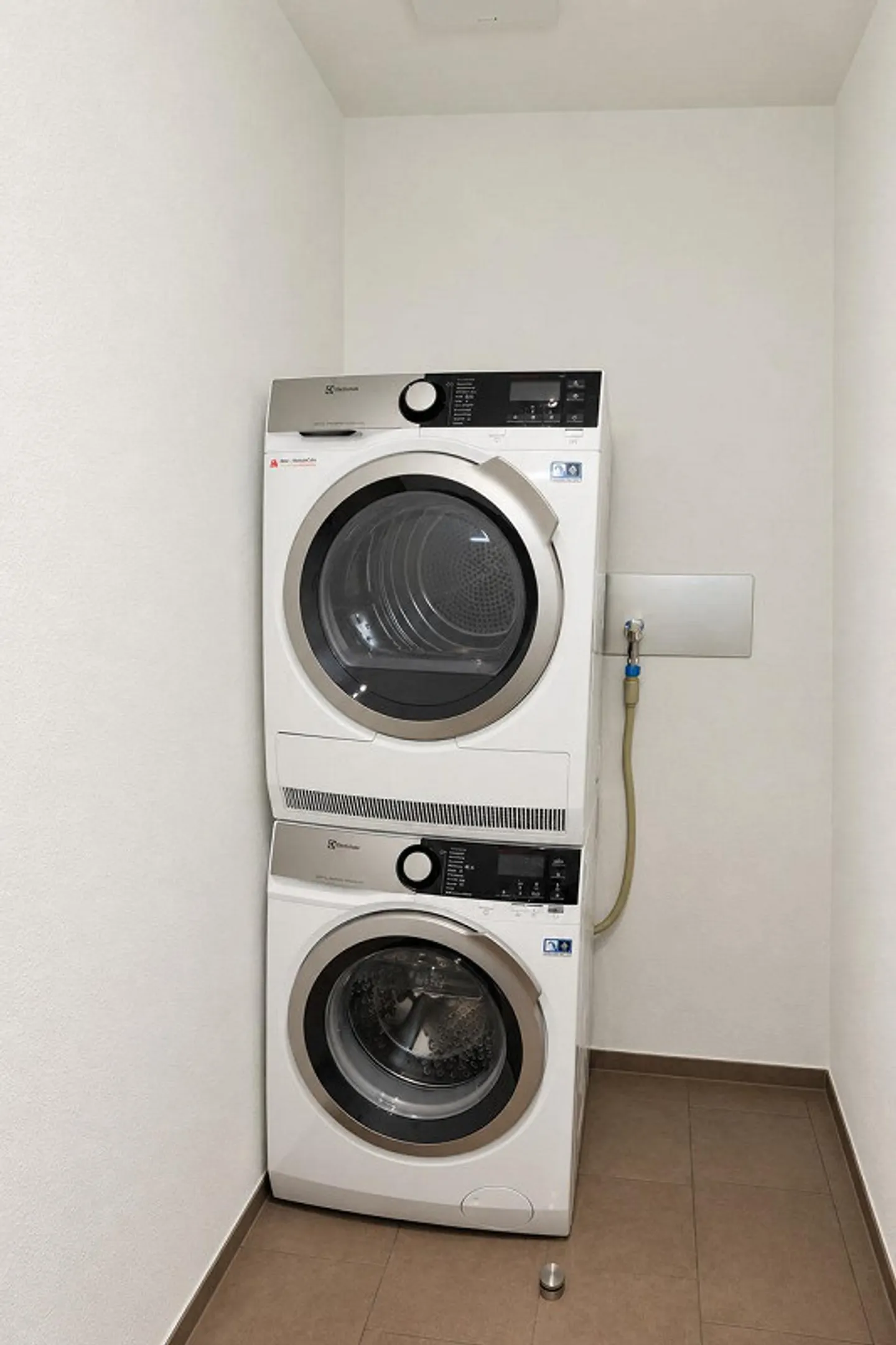 Modern Living – Accessible 3.5 Room Apartment with Plenty of Comfort - Photo 11 of 12