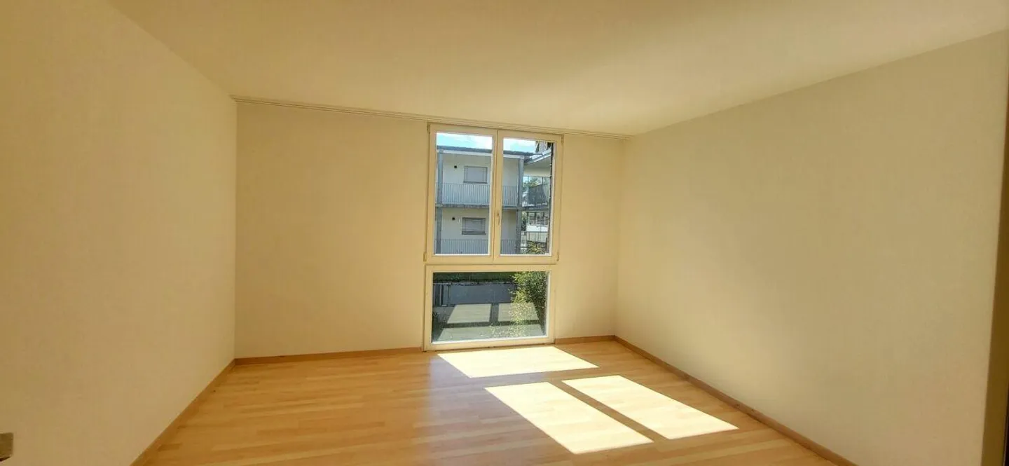Beautiful 3-room apartment looking for a new resident with a flair for greenery! - Photo 11 of 14