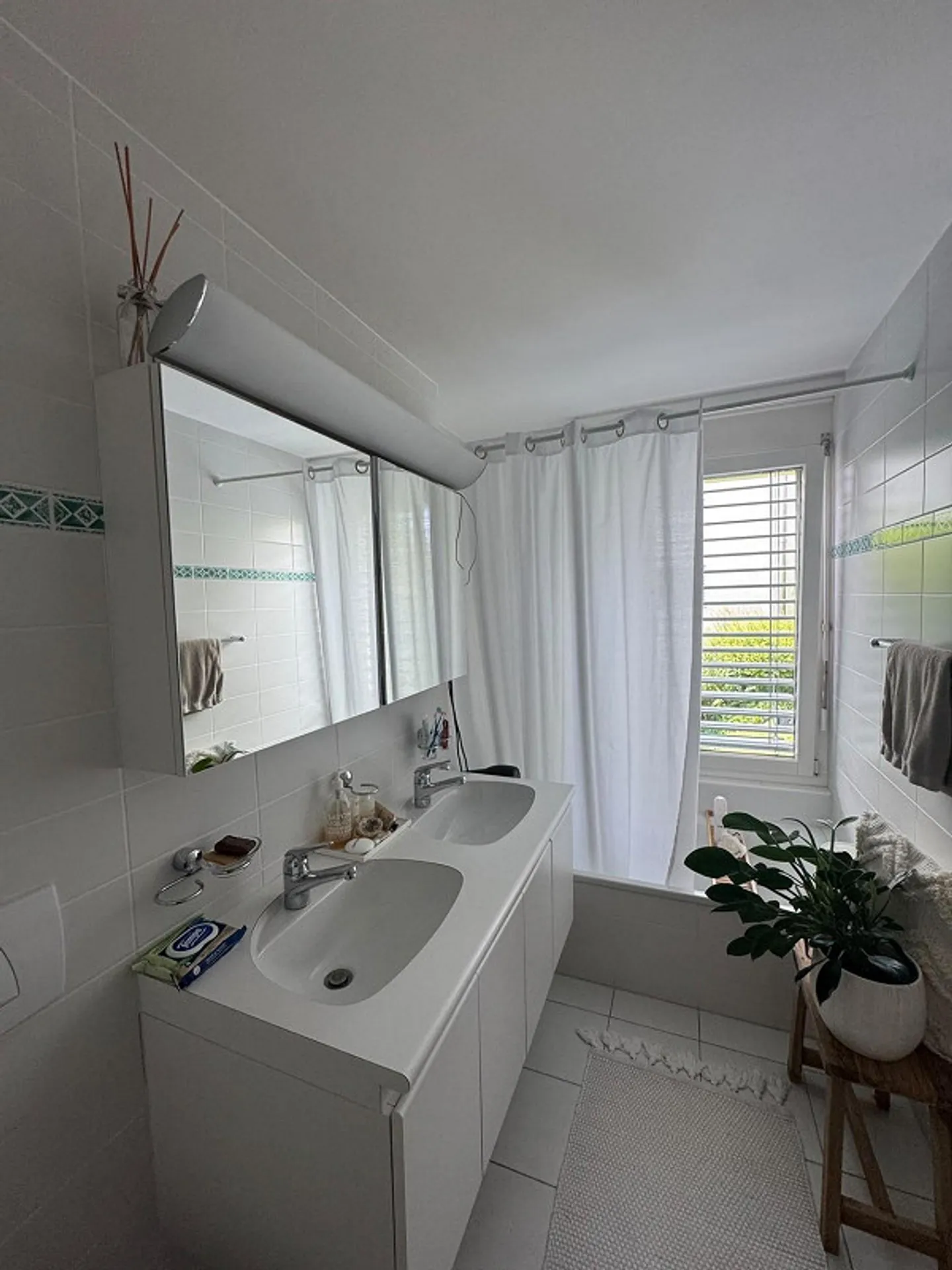 Vivere con comfort e tranquillità - Appartamento ben curato a Männedorf - Foto 8 di 10