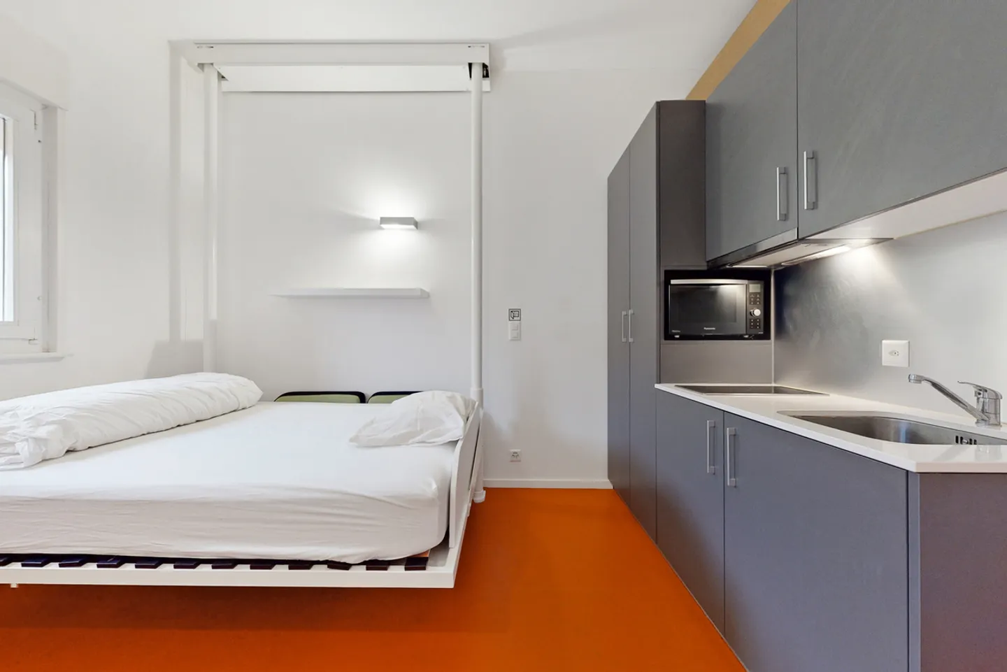 A furnished studio - CHF 300.00 TL voucher offered! - Photo 2 of 6