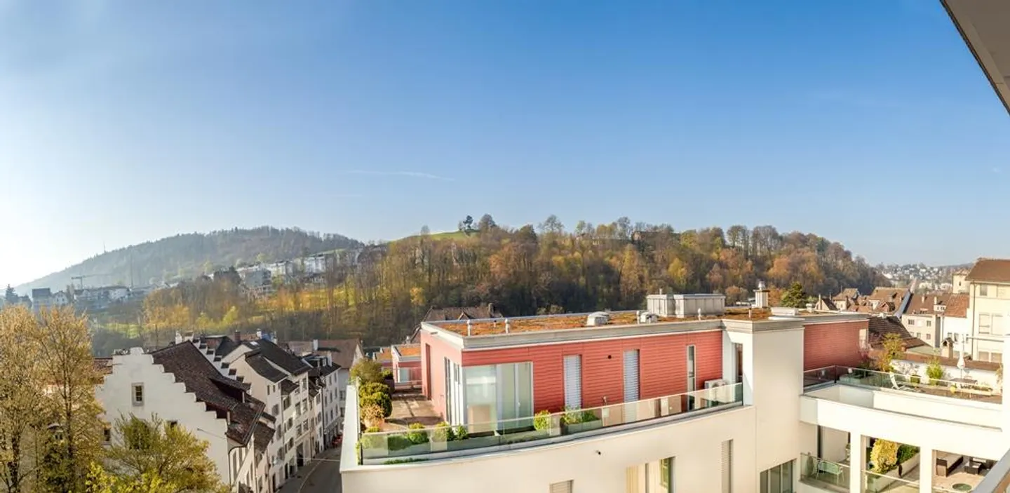 Modernes Penthouse mit Terrasse - Foto 1 von 13