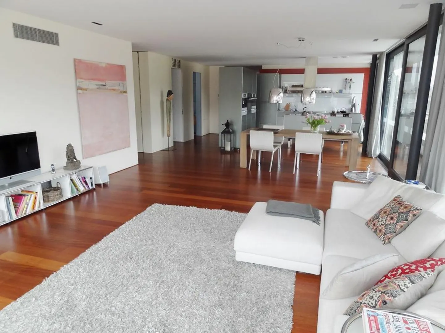 Modernes Penthouse mit Terrasse - Foto 2 von 13