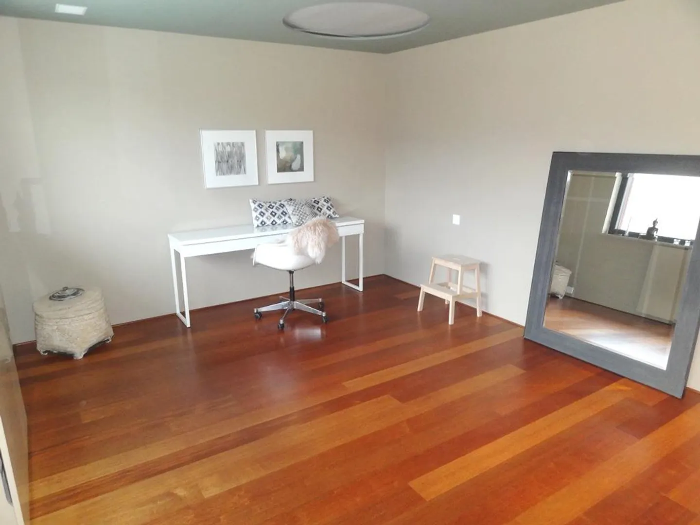 Modernes Penthouse mit Terrasse - Foto 6 von 13