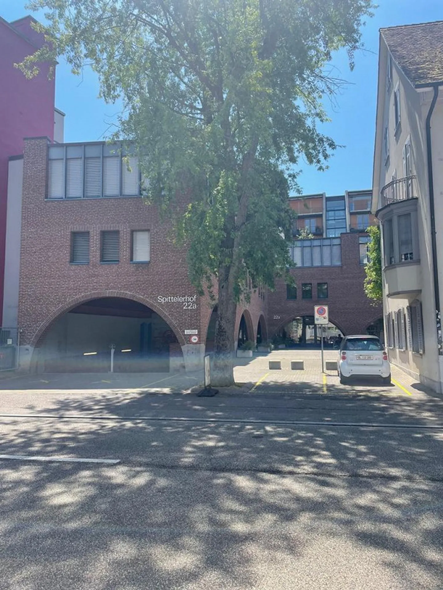 Attractive retail space in a central location - Photo 1 of 1