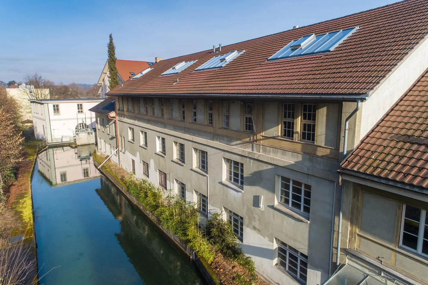 Atelier résidentiel au pied du château de Burgdorf - Photo 1 sur 3