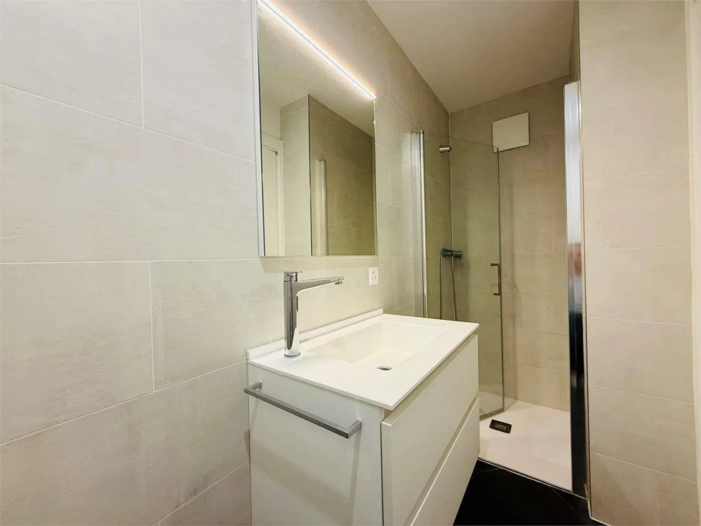 Elegantes Apartment in Riva San Vit - Foto 8 von 11