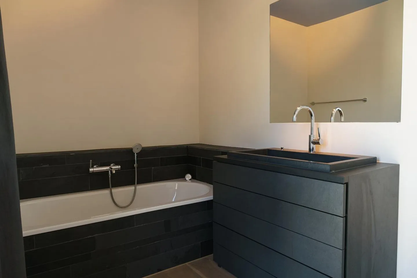 Stilvolle Attikawohnung in Neuhausen - Foto 10 von 11