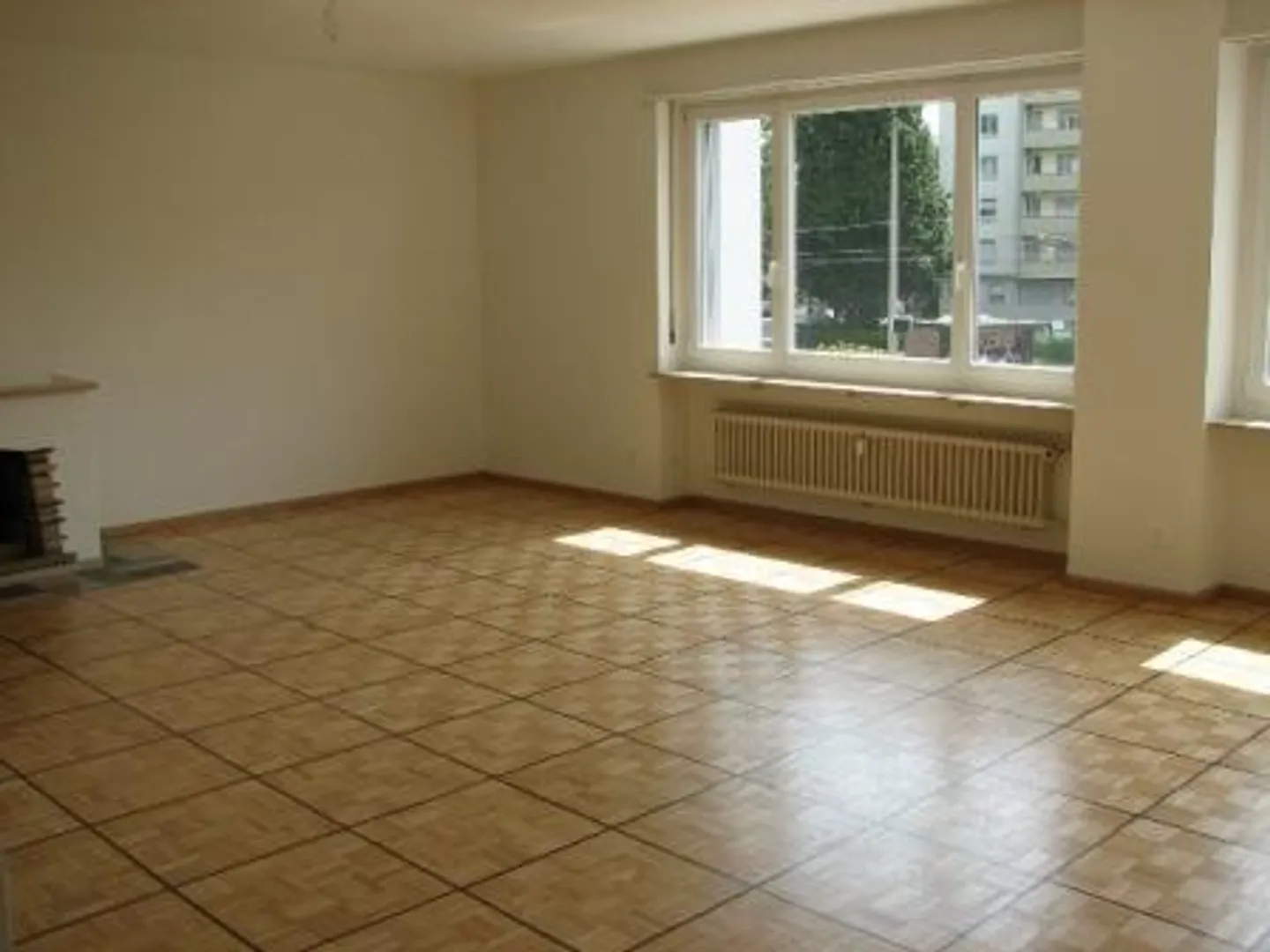 Au nouveau Karl Barth-Platz - Photo 2 sur 4