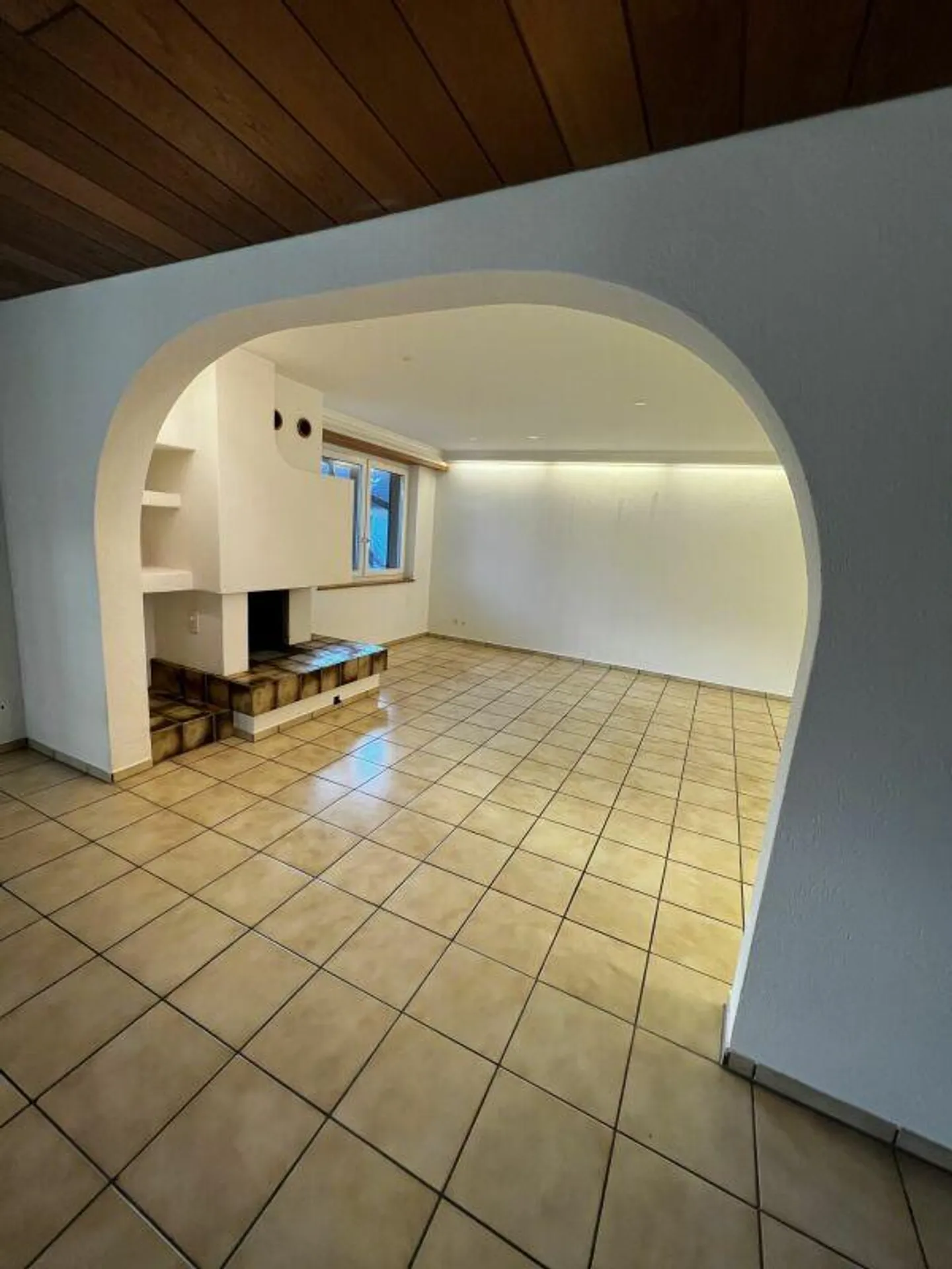 Ein Platz zum Bleiben: 4.5-Zimmer Wohnung mit Herz und Charme - Photo 3 of 10