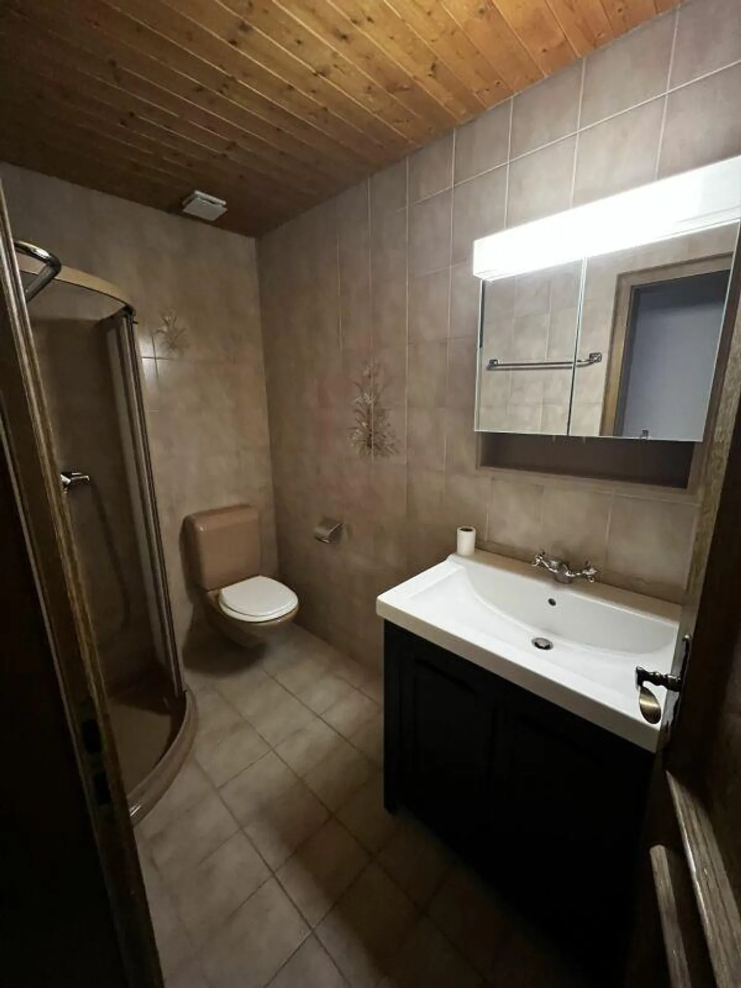 Ein Platz zum Bleiben: 4.5-Zimmer Wohnung mit Herz und Charme - Photo 5 of 10