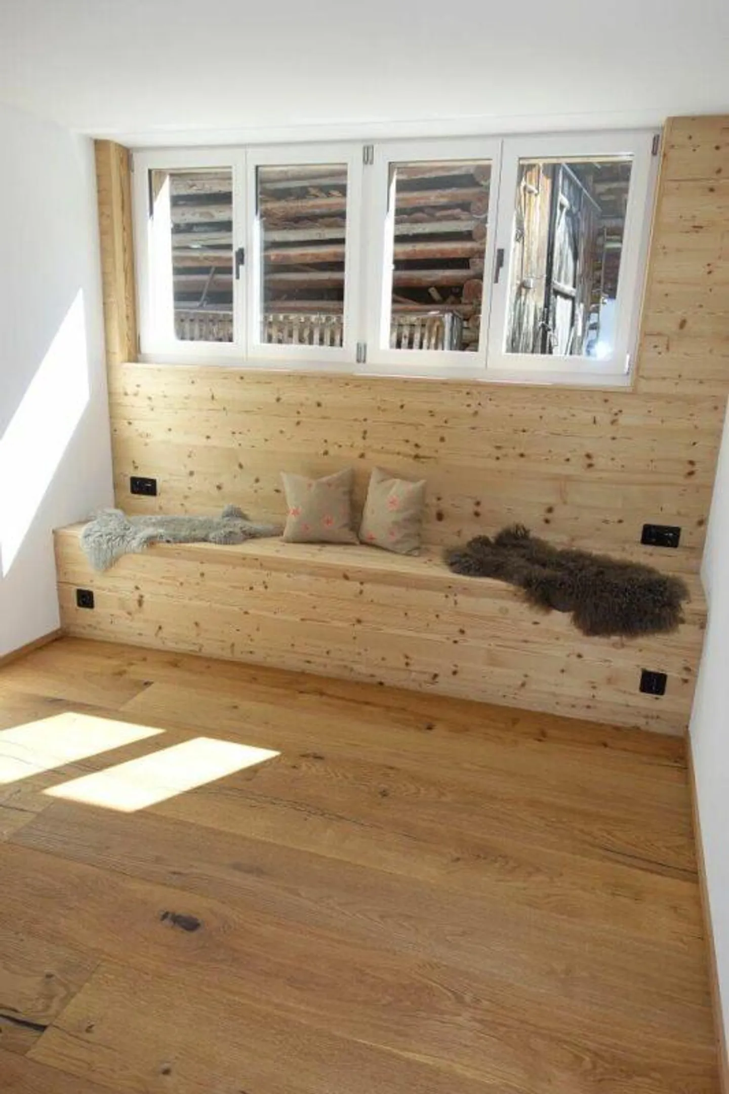 4.5-Zimmer-Ferienwohnung Nr. 1 in einem historischen Zweifamilienha... - Foto 4 von 6