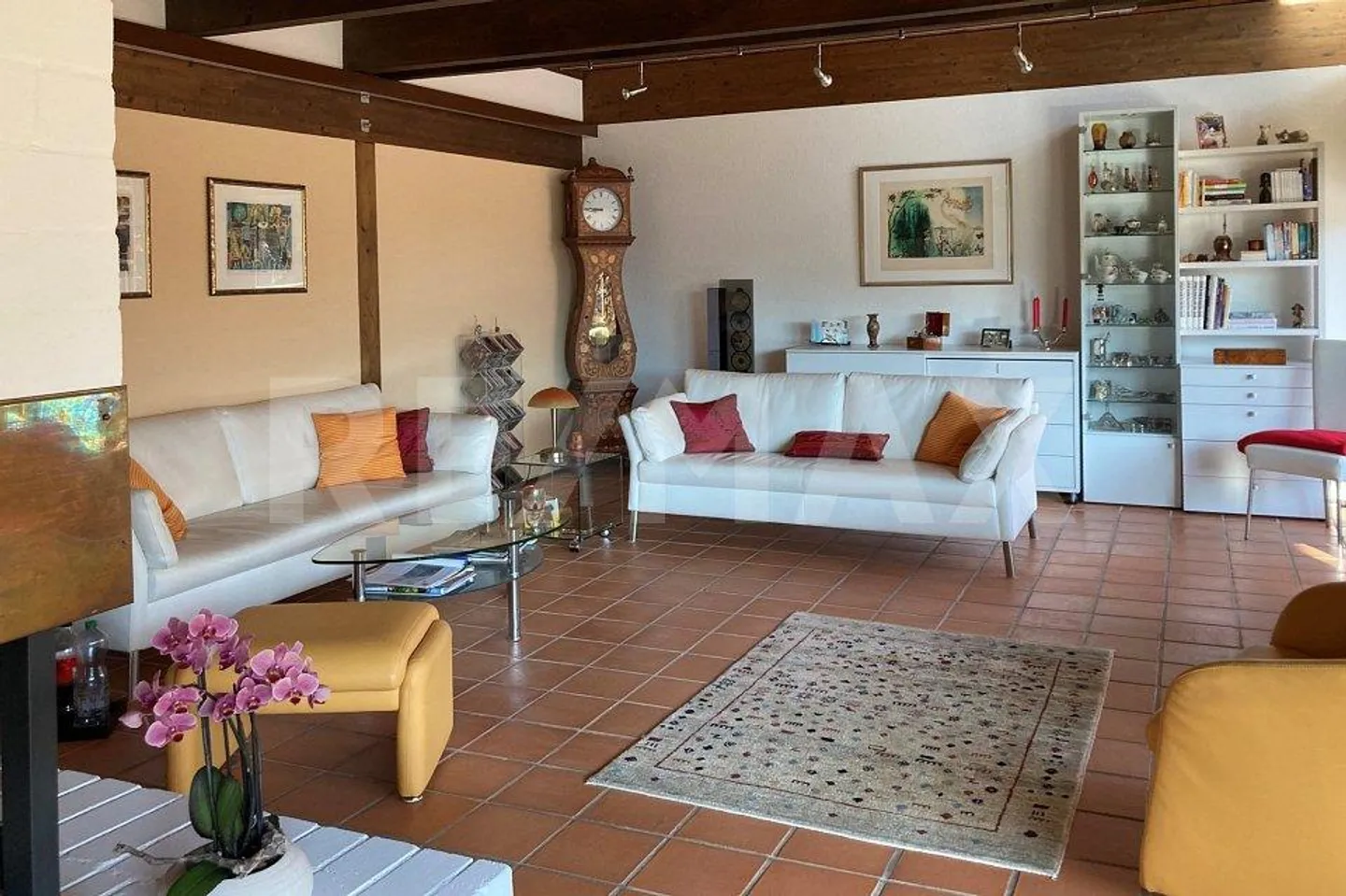 Geräumiges Familienhaus mit Seeblick - Foto 4 von 13