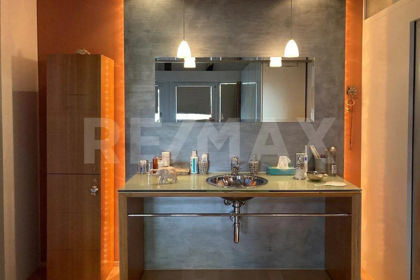 Geräumiges Familienhaus mit Seeblick - Foto 12 von 13