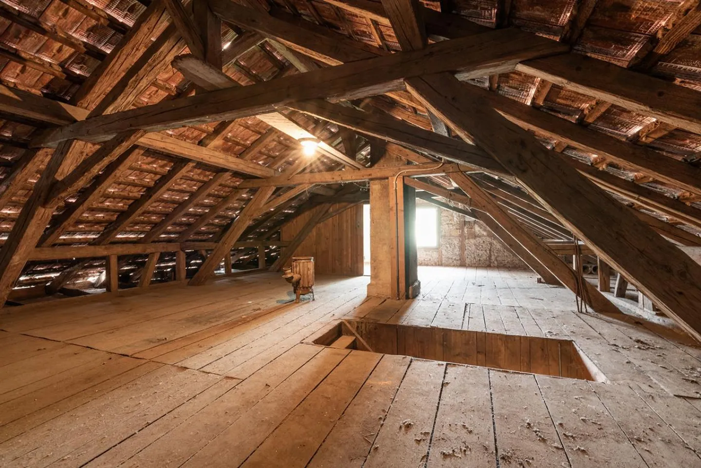 Proprietà residenziale e commerciale storica - Foto 2 di 14