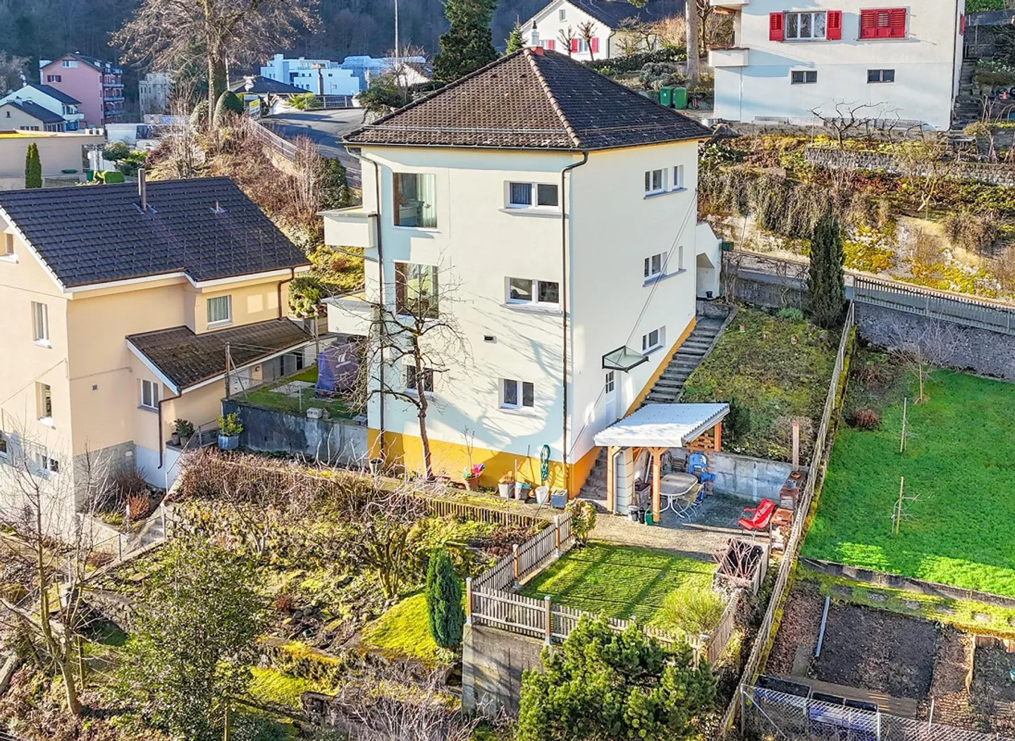 Charmantes Einfamilienhaus mit Garten - Foto 1 von 8