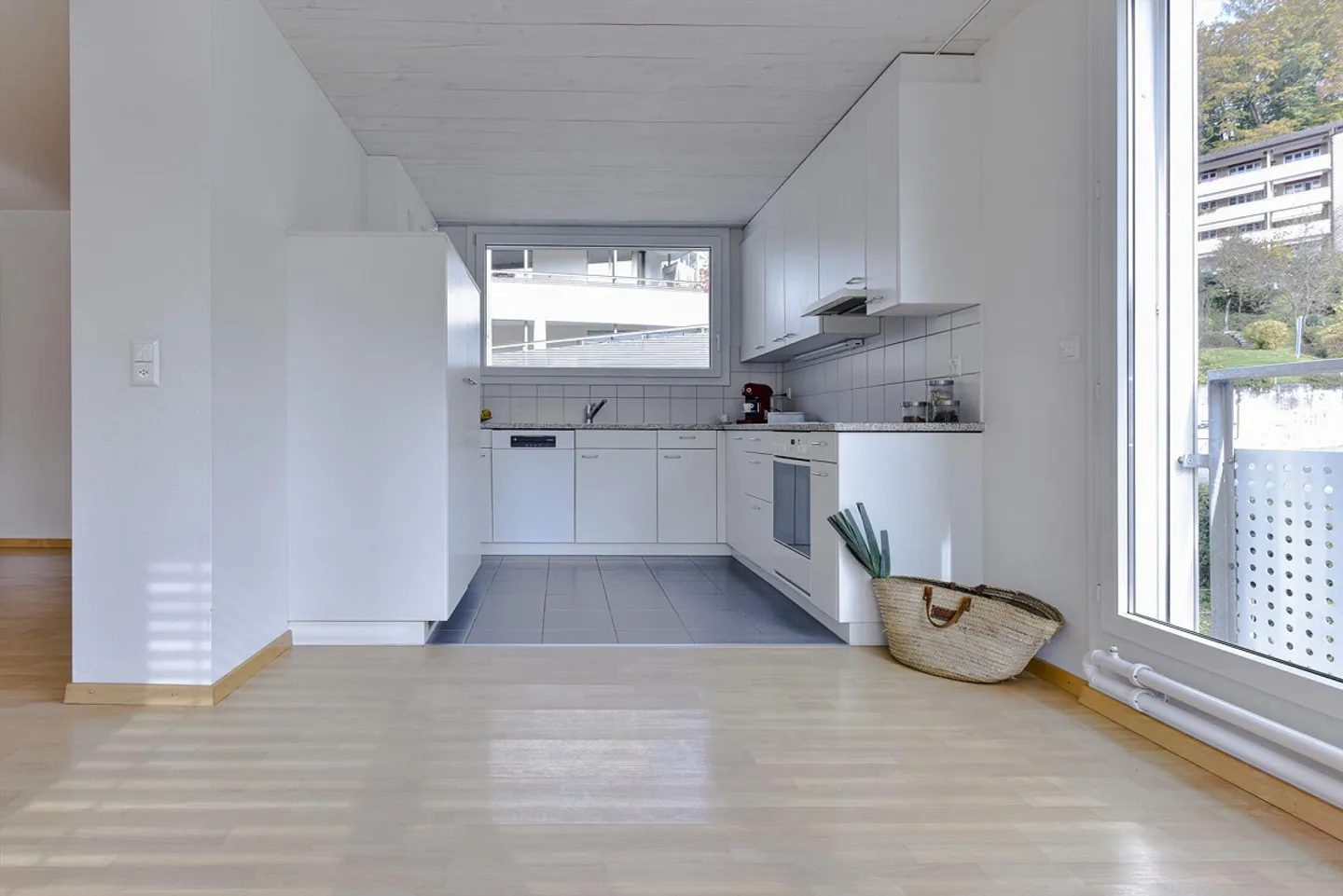 Appartamento Incantevole in Zona Tranquilla - Foto 3 di 13