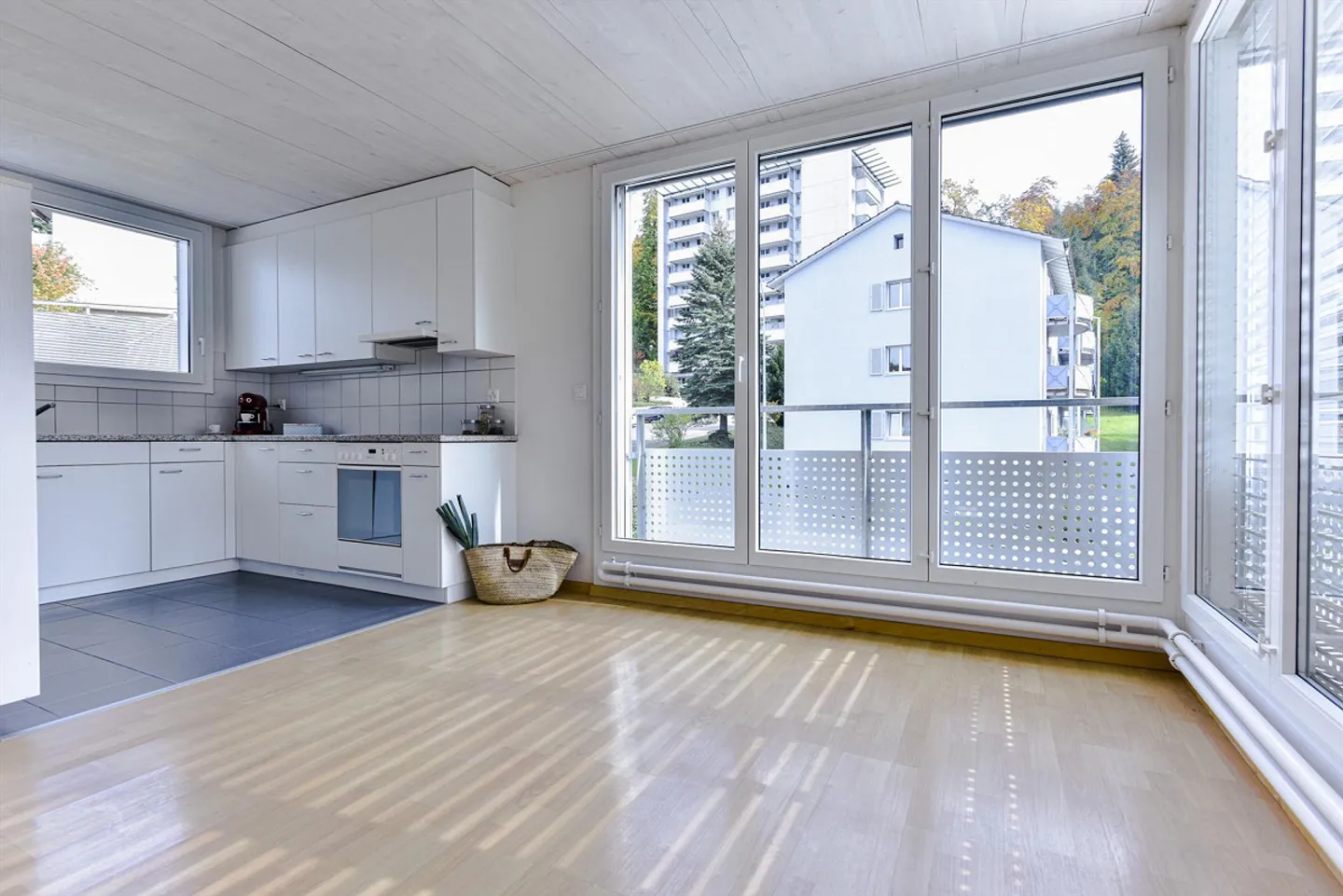 Appartamento Incantevole in Zona Tranquilla - Foto 4 di 13