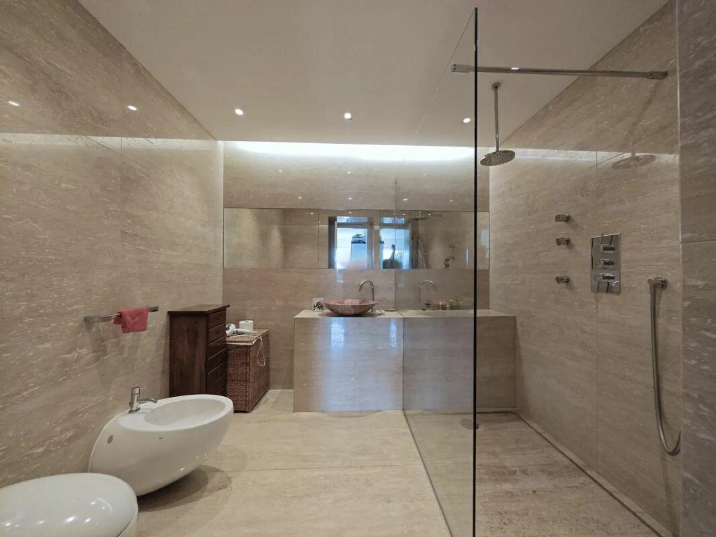 Lugano Castagnola: Appartamento esclusivo con piscina privata, giar... - Foto 17 di 18