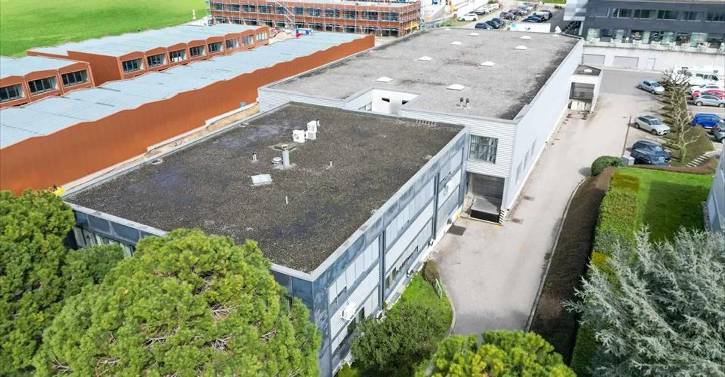 Office space for rent - Photo 2 of 5