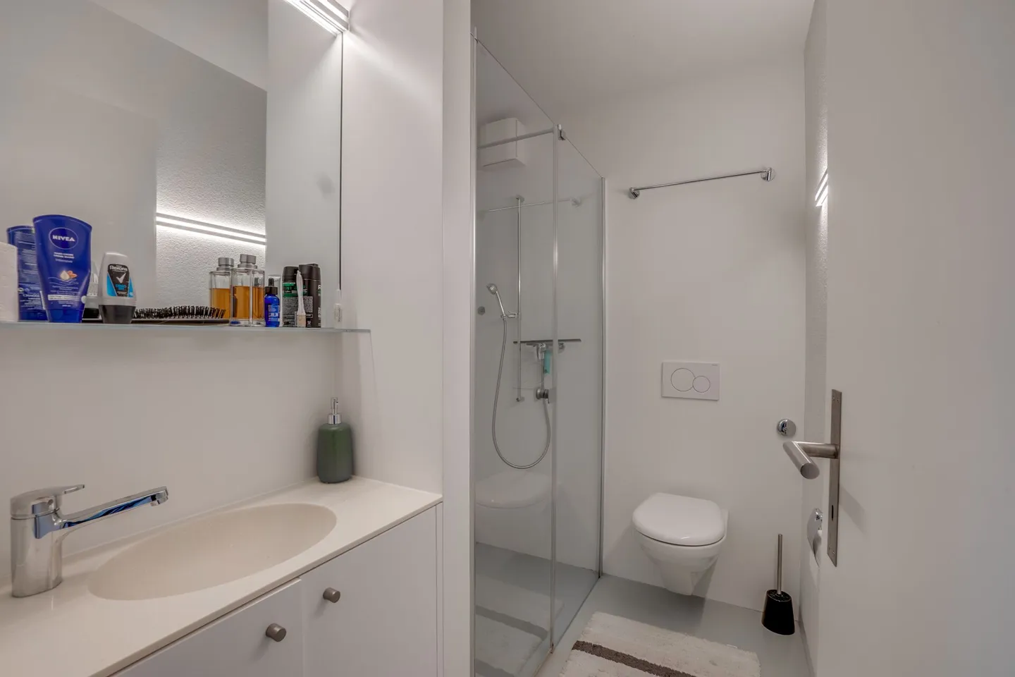 Appartamento da sogno di 4,5 stanze in un complesso residenziale tranquillo e ben curato - Foto 7 di 13