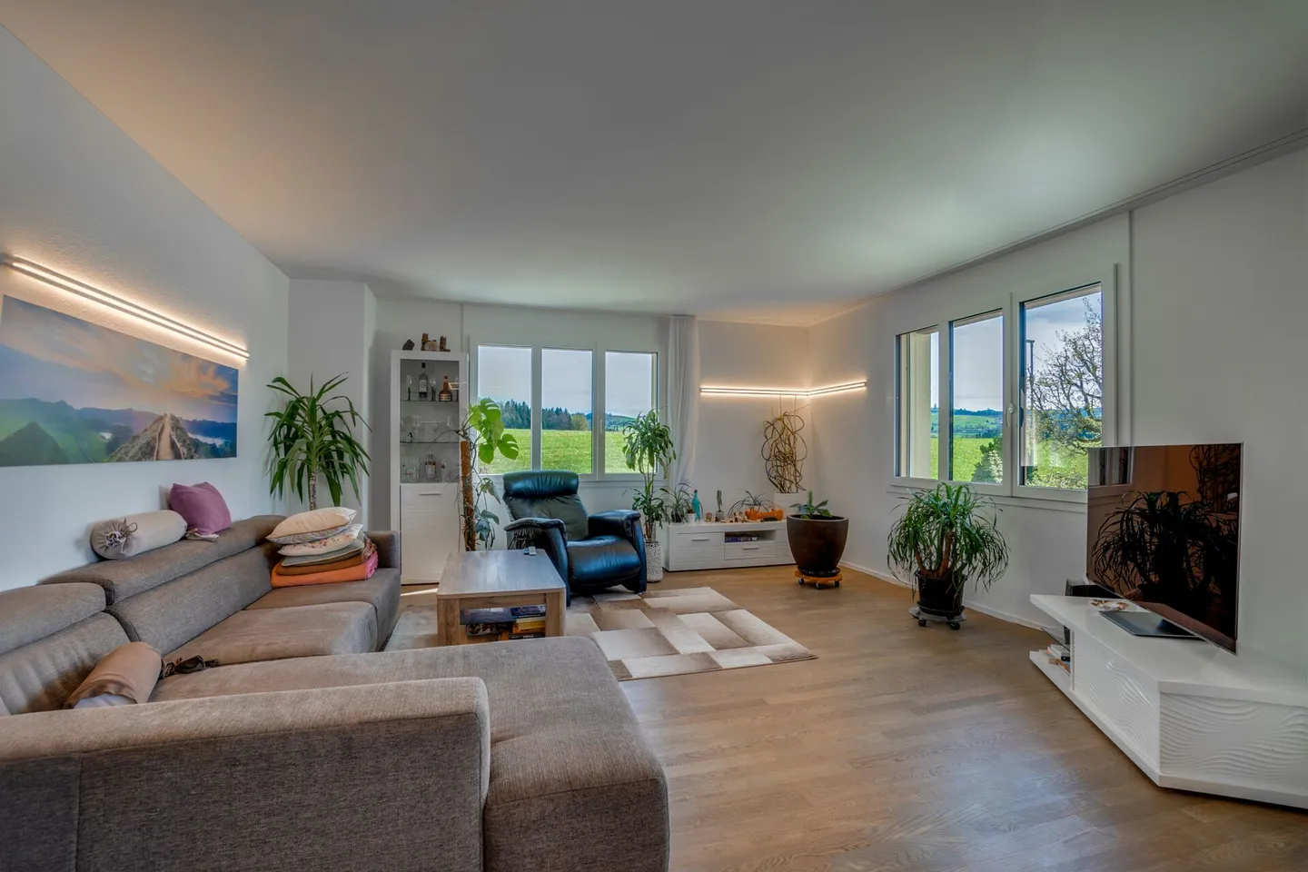 Appartamento da sogno di 4,5 stanze in un complesso residenziale tranquillo e ben curato - Foto 13 di 13