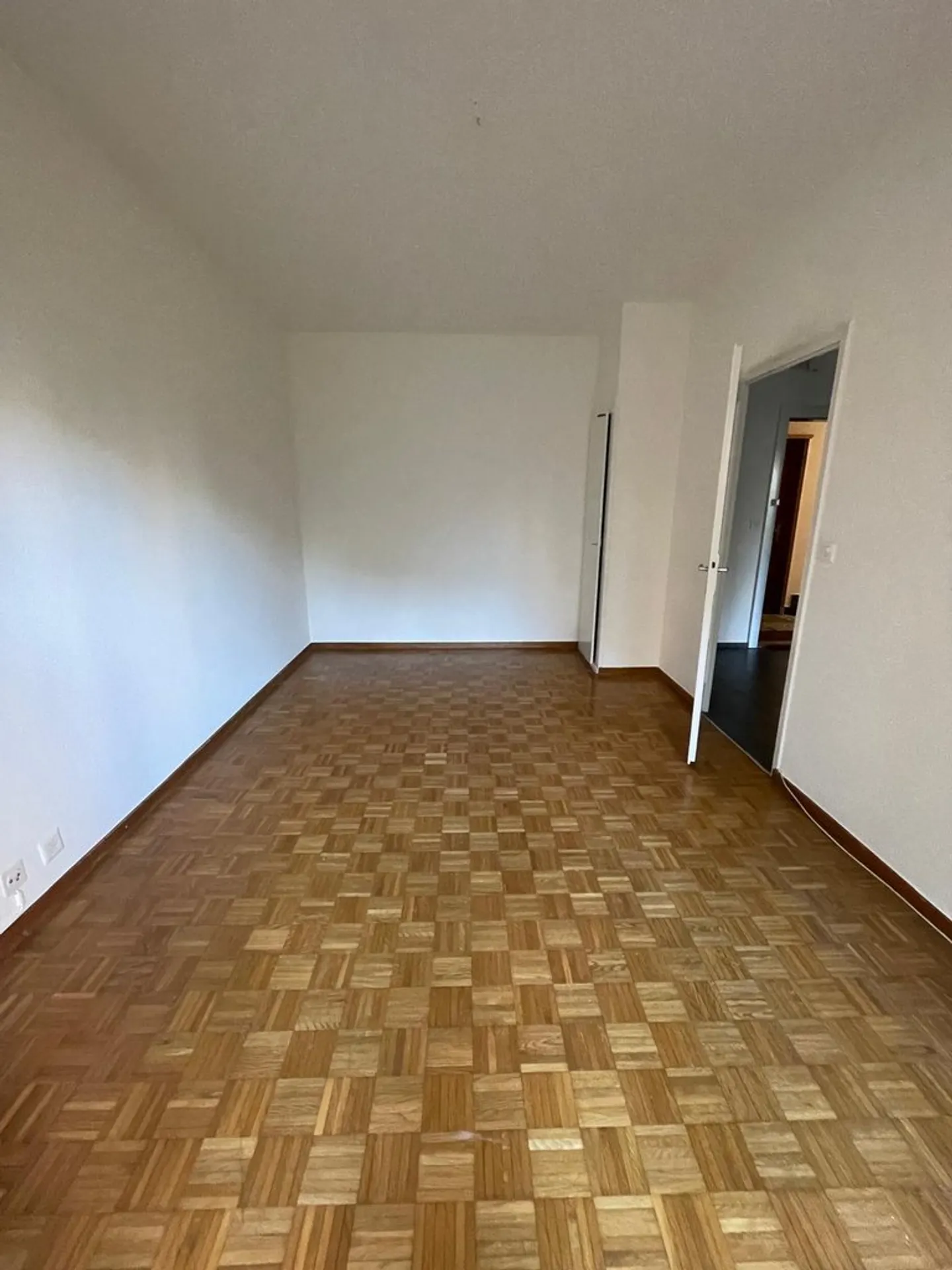 Charmant Appartement au Rez-de-Chaussée - Photo 2 sur 7