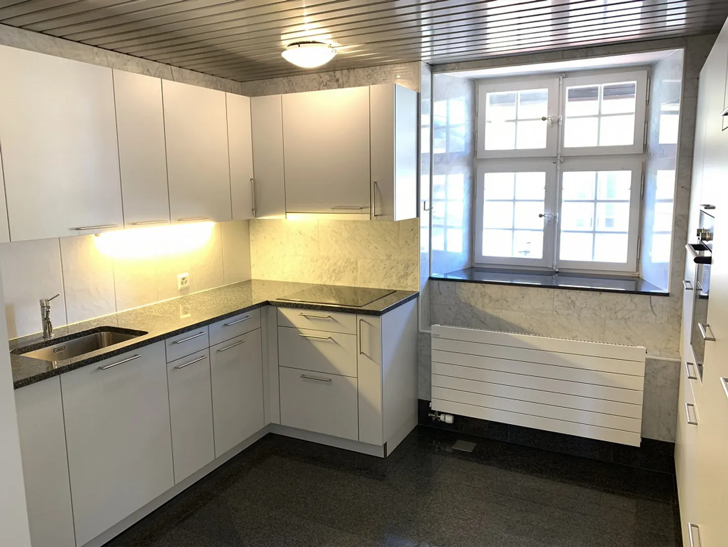 Modern comfort and high-quality expansion in a historic environment - Photo 2 of 11