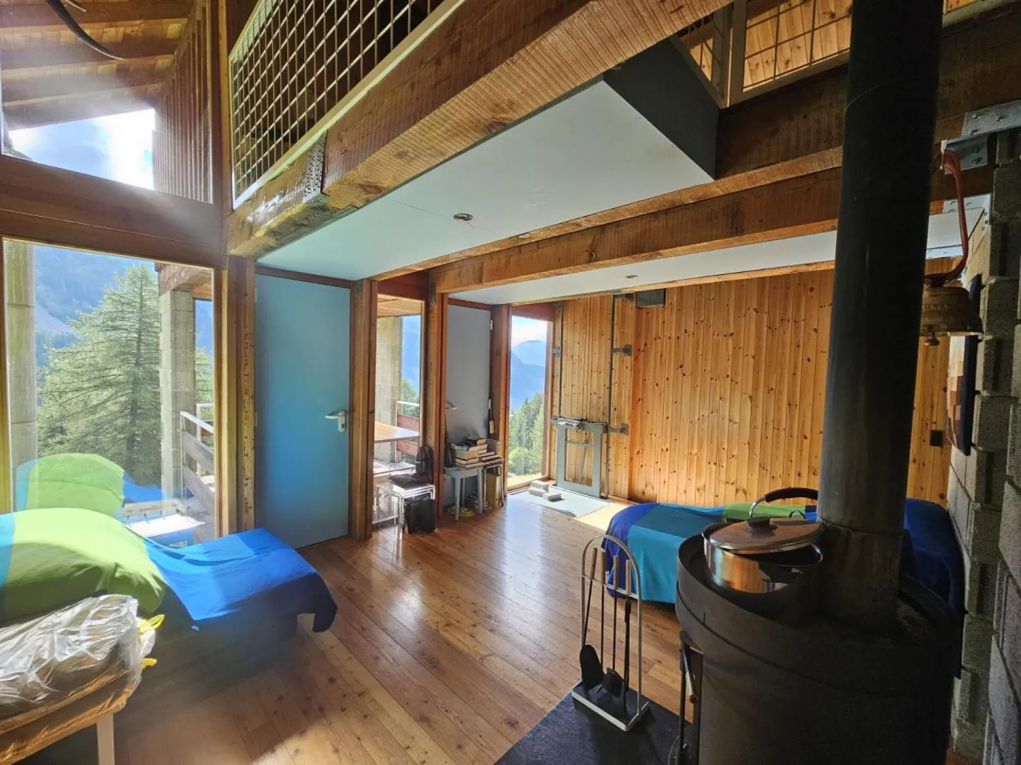 Chalet mit Atemberaubendem Bergblick - Foto 2 von 4