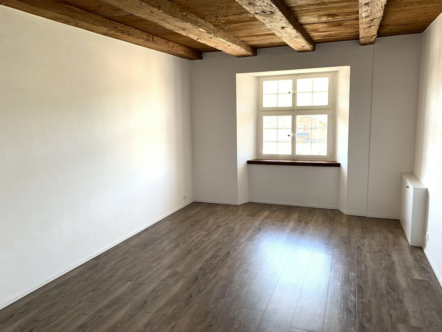 Modern comfort and high-quality expansion in a historic environment - Photo 4 of 11