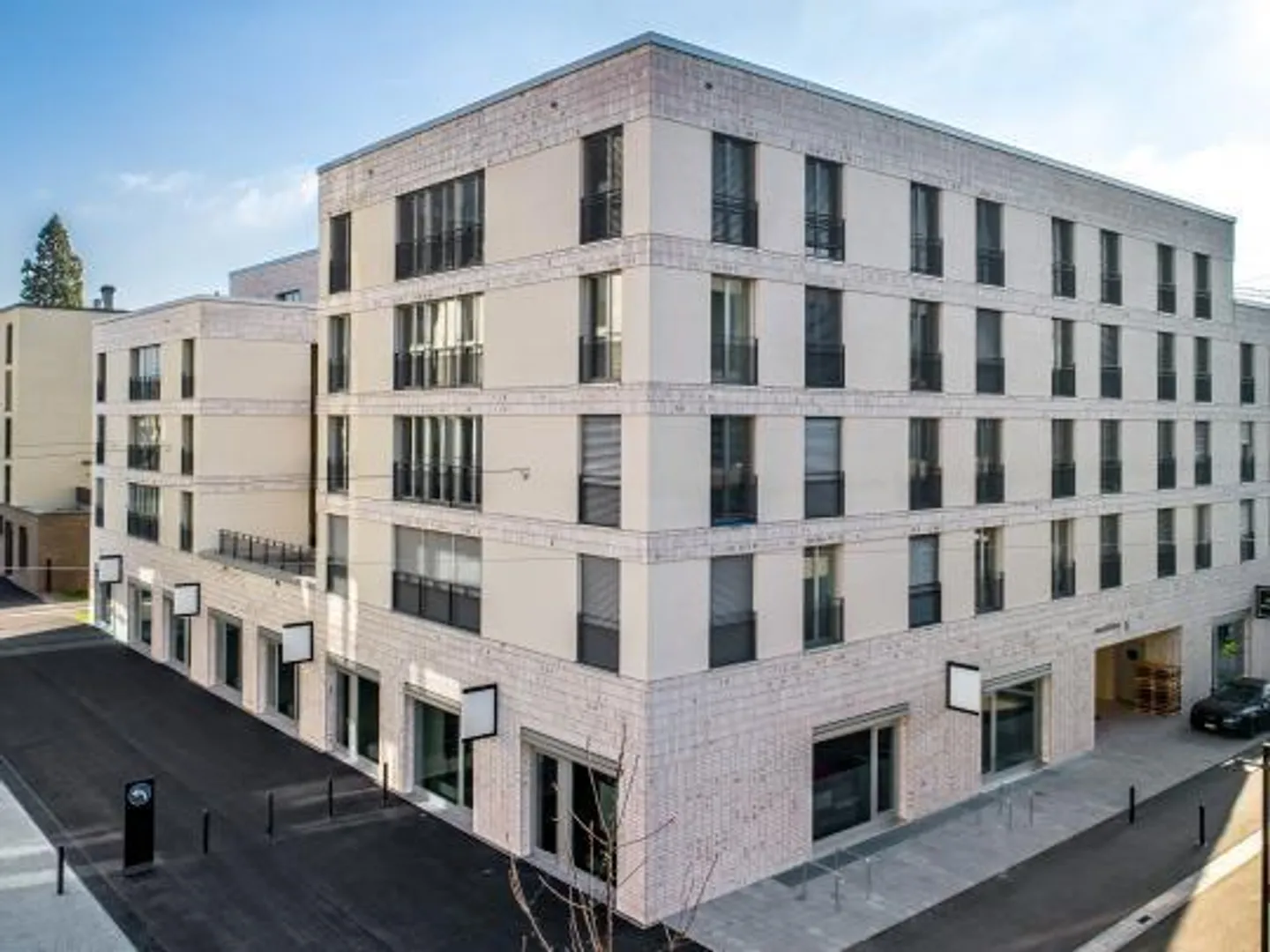 Petit mais beau - en direct dans le quartier Aeschbach - Photo 4 sur 5