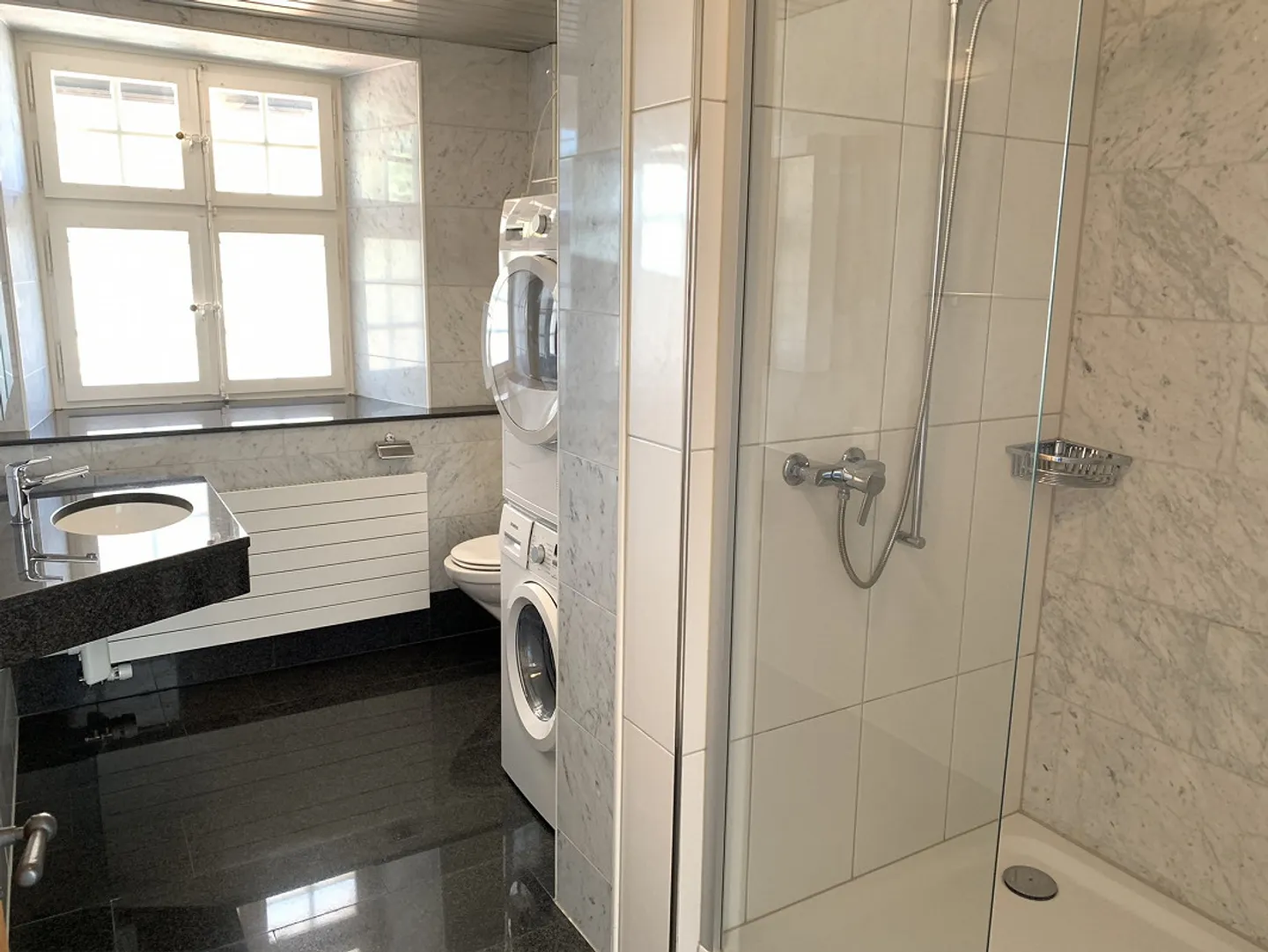 Modern comfort and high-quality expansion in a historic environment - Photo 5 of 11