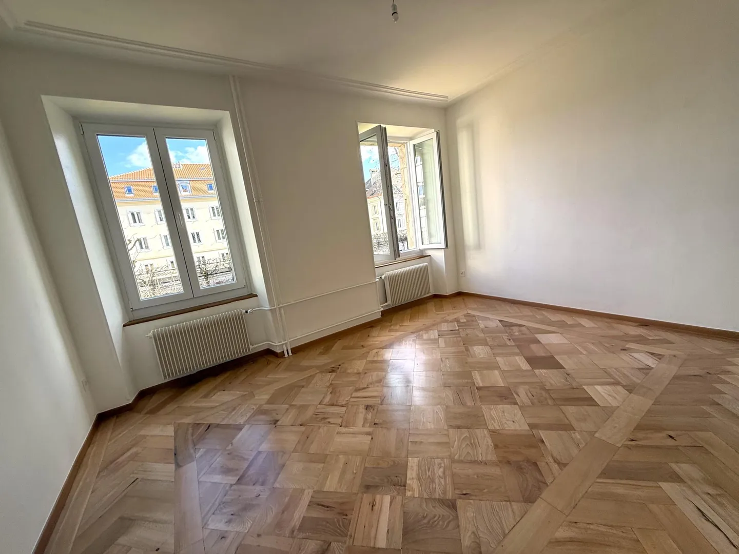 Appartement Charmant avec Jardin - Photo 3 sur 7