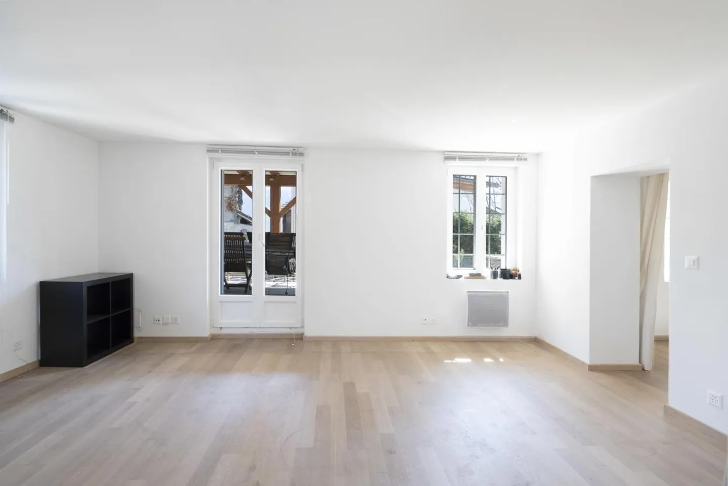 5.5 Room House - Photo 4 of 9