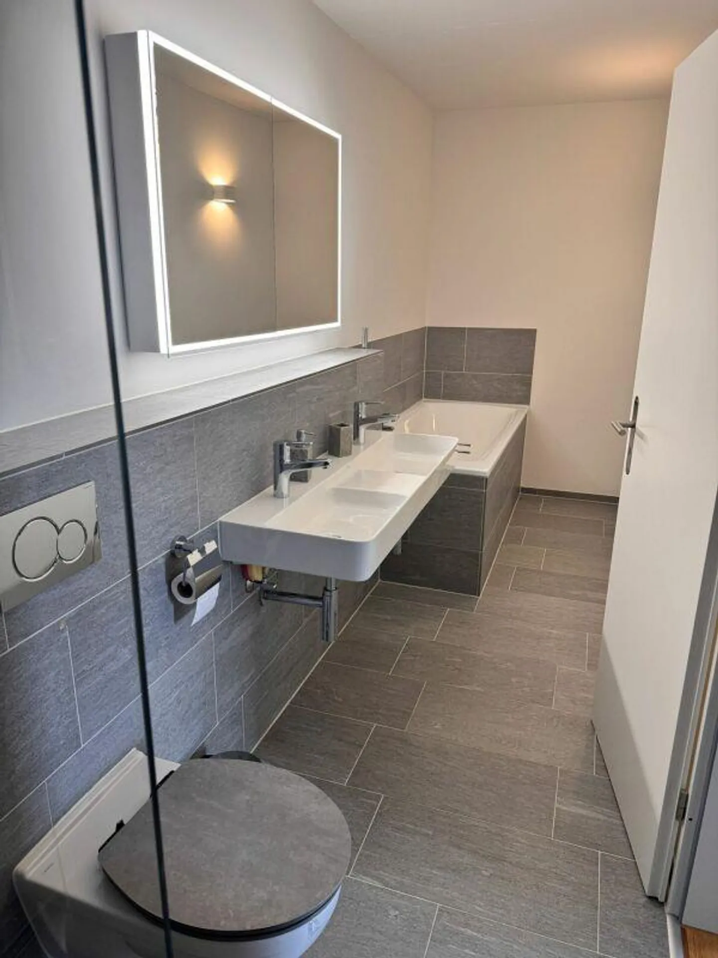 Not just any 5.5-room apartment - Yours! - Photo 8 of 10