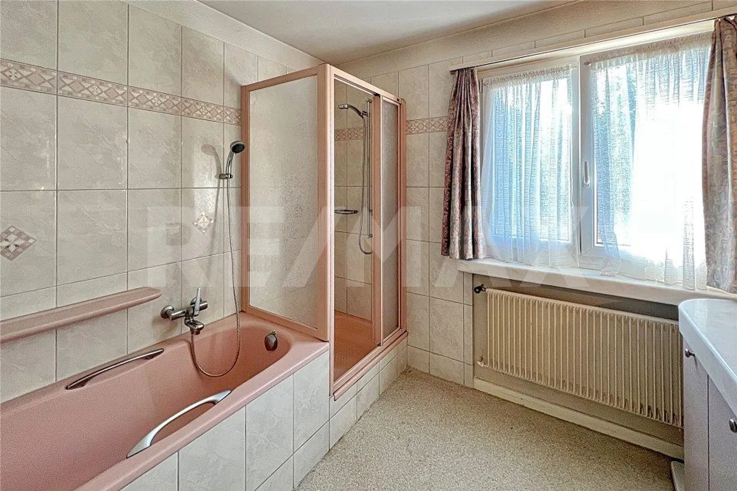 Maison intergénérationnelle avec trois appartements - Photo 12 sur 13