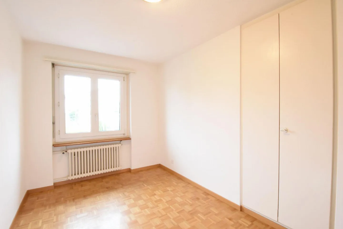 Cozy Apartment in Attractive Location - Photo 4 of 9