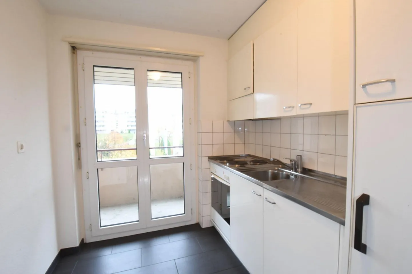 Cozy Apartment in Attractive Location - Photo 1 of 9