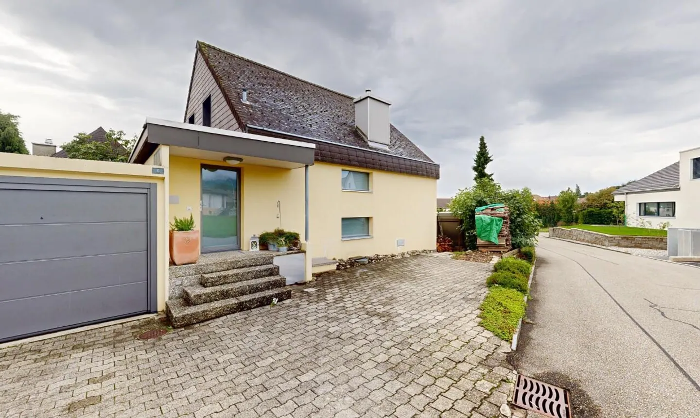 Ihr Familientraum an ruhiger Lage mit Bauland - Foto 12 di 13