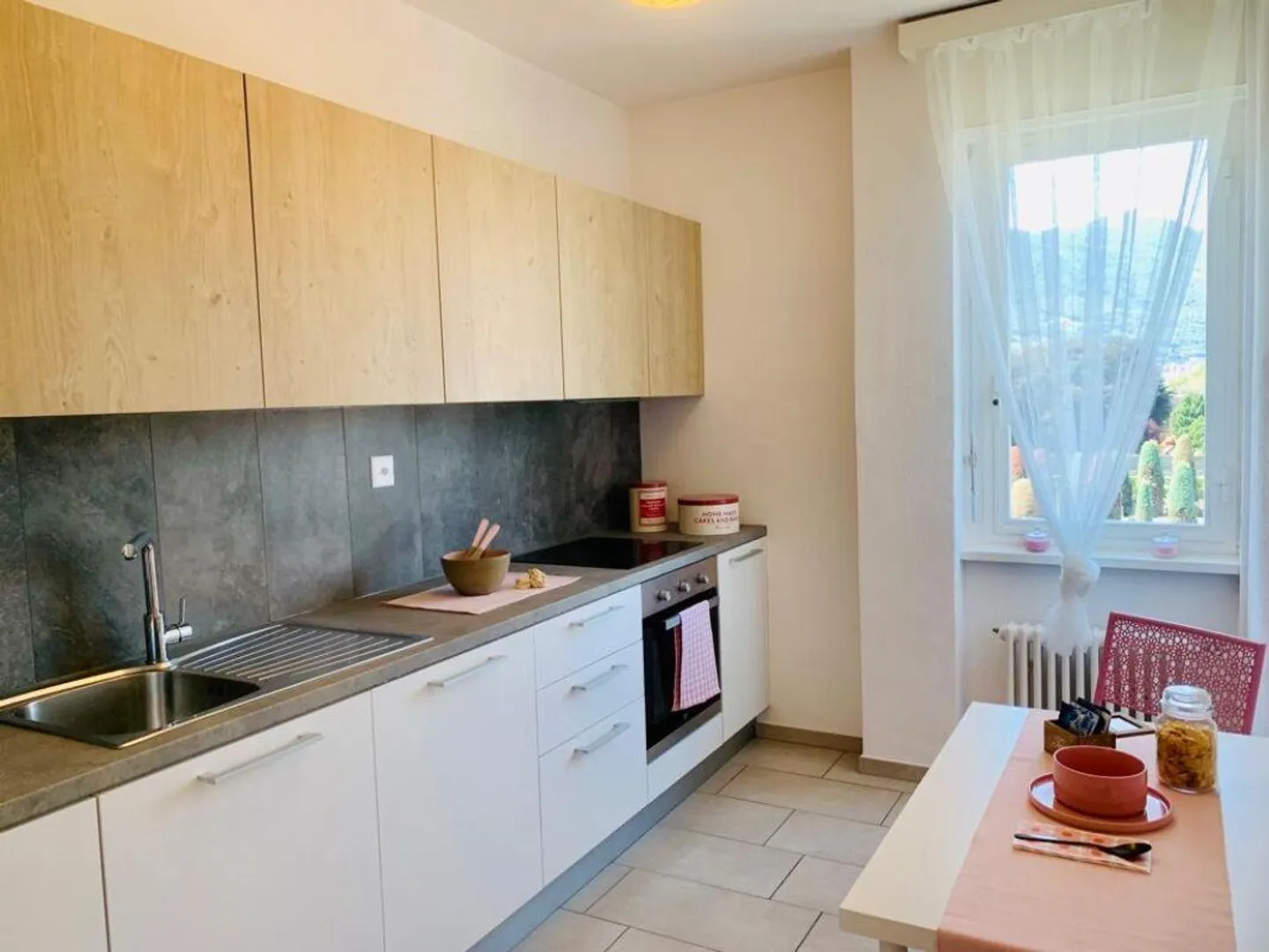 BELLINZONA | HÜBSCHE WOHNUNG MIT 3.5 ZIMMERN - Foto 2 von 6